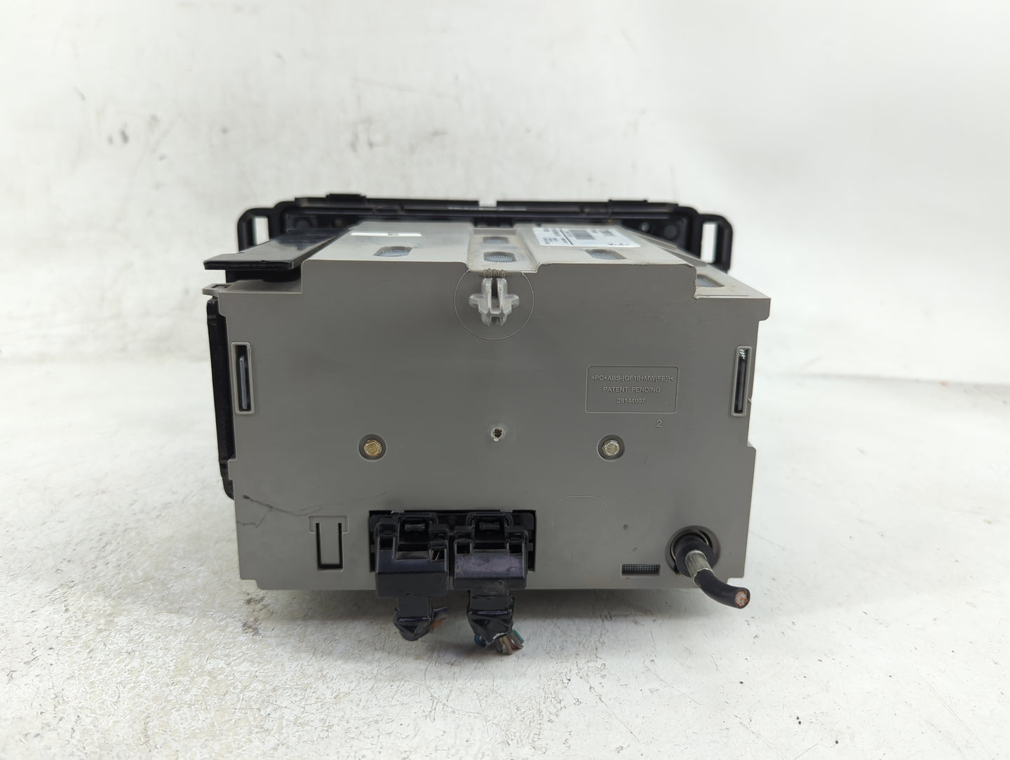 2012 Gmc Acadia Radio AM FM Cd Player Receiver Replacement P/N:20935118 Fits OEM Used Auto Parts - Oemusedautoparts1.com