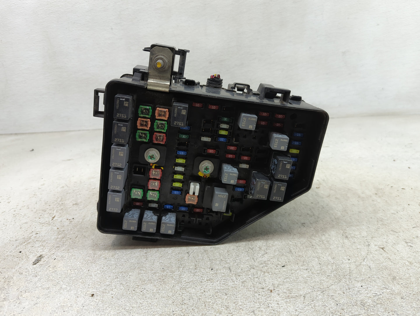 2012 Gmc Acadia Fusebox Fuse Box Panel Relay Module P/N:P20972853 Fits OEM Used Auto Parts - Oemusedautoparts1.com