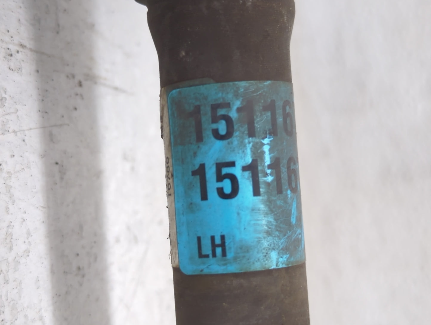 2007-2017 Gmc Acadia Axle Shaft Front Driver Cv C/v - Oemusedautoparts1.com