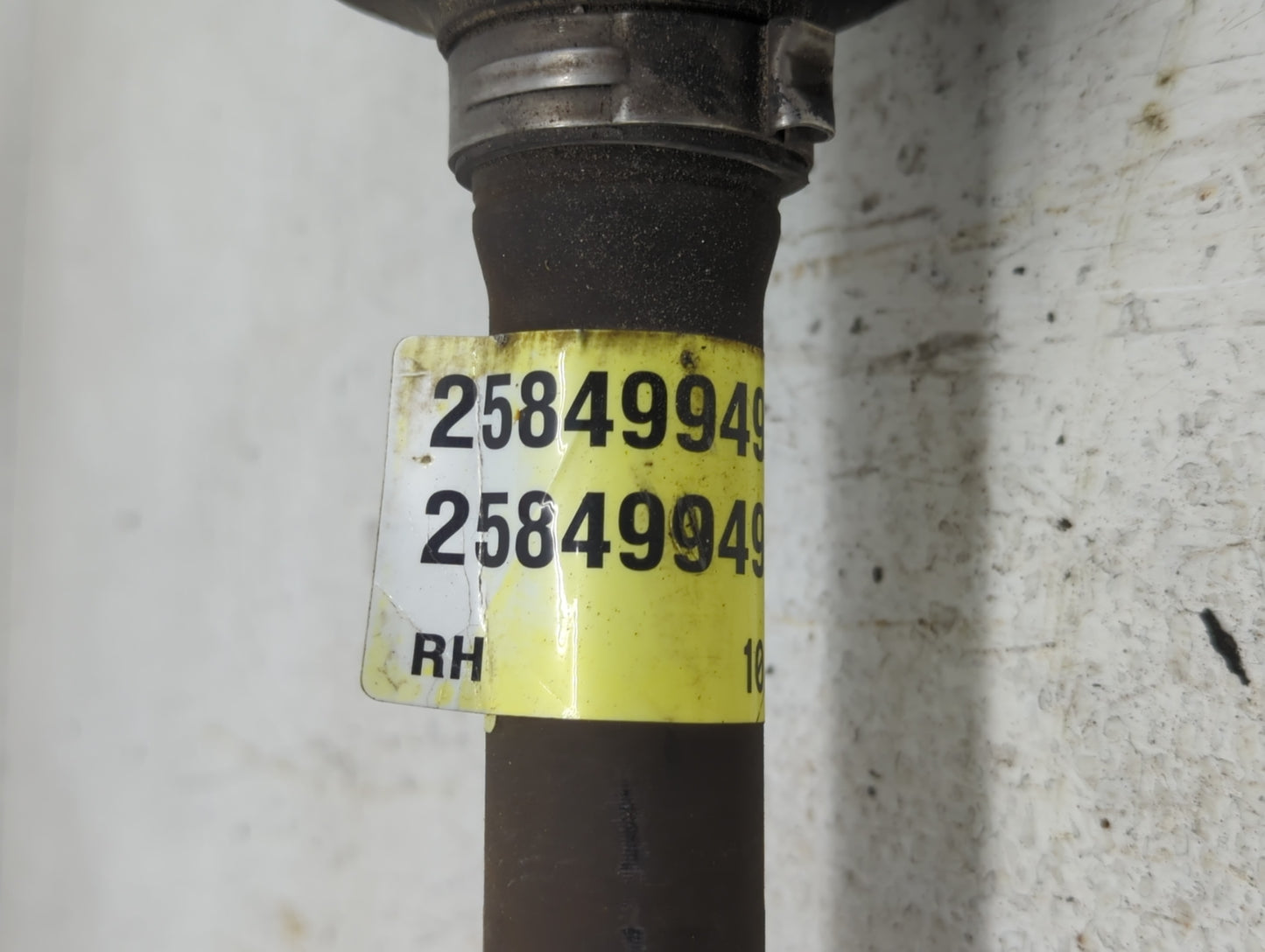 2007-2017 Gmc Acadia Axle Shaft Front Passenger Cv C/v - Oemusedautoparts1.com