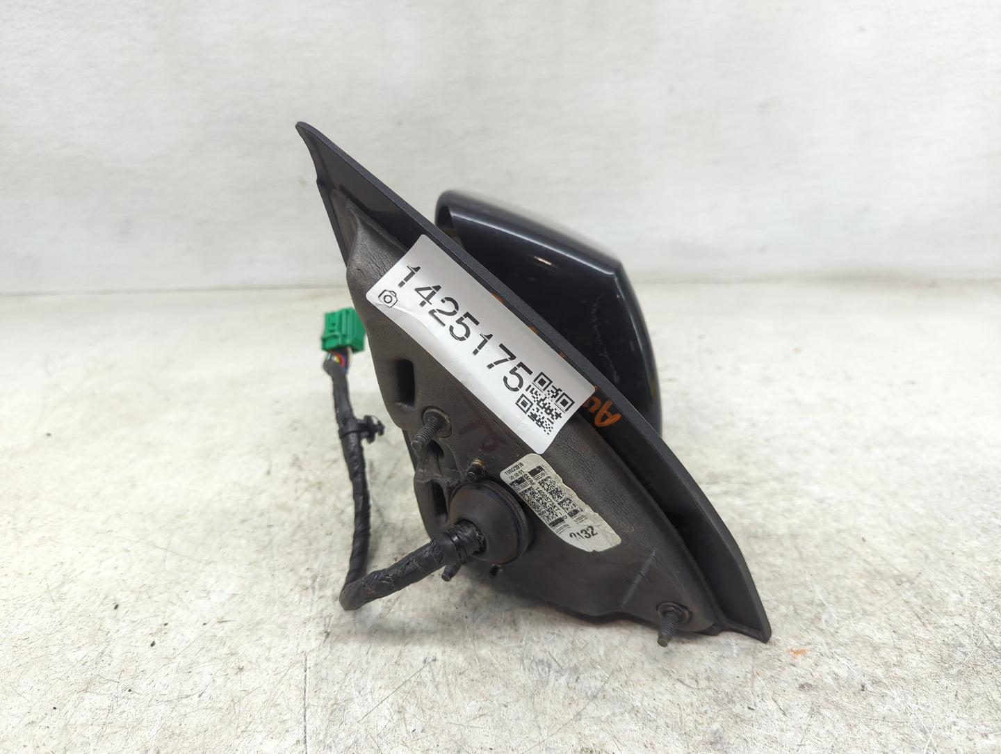 2012 Gmc Acadia Driver Side View Mirror - Left Door Mirror OEM Used - Oemusedautoparts1.com