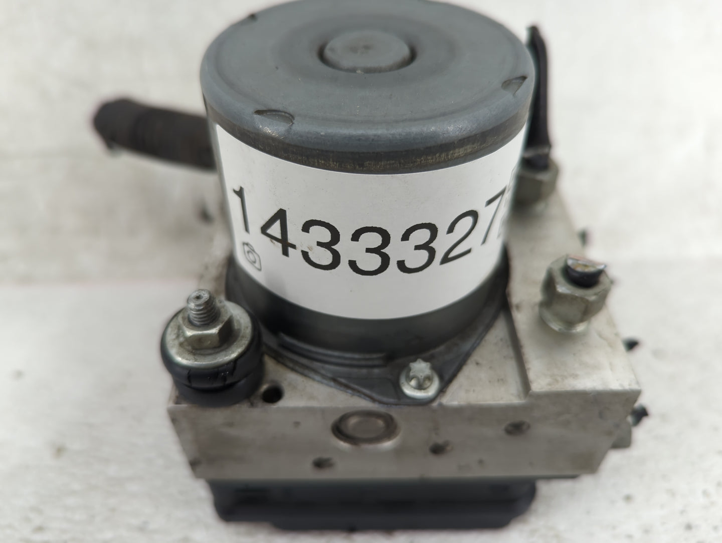 2012-2017 Gmc Acadia ABS Pump Control Module Replacement P/N:0 265 952 107 0 265 230 663 Fits Fits 2012 2013 2014 2015 2016 