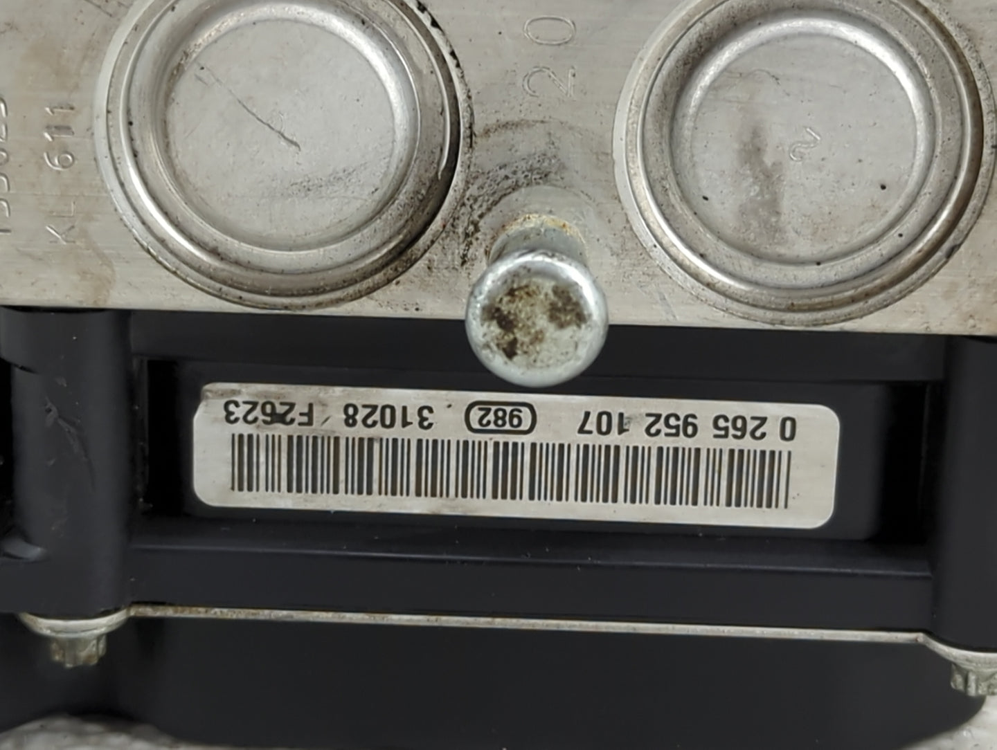 2012-2017 Gmc Acadia ABS Pump Control Module Replacement P/N:0 265 952 107 0 265 230 663 Fits Fits 2012 2013 2014 2015 2016 
