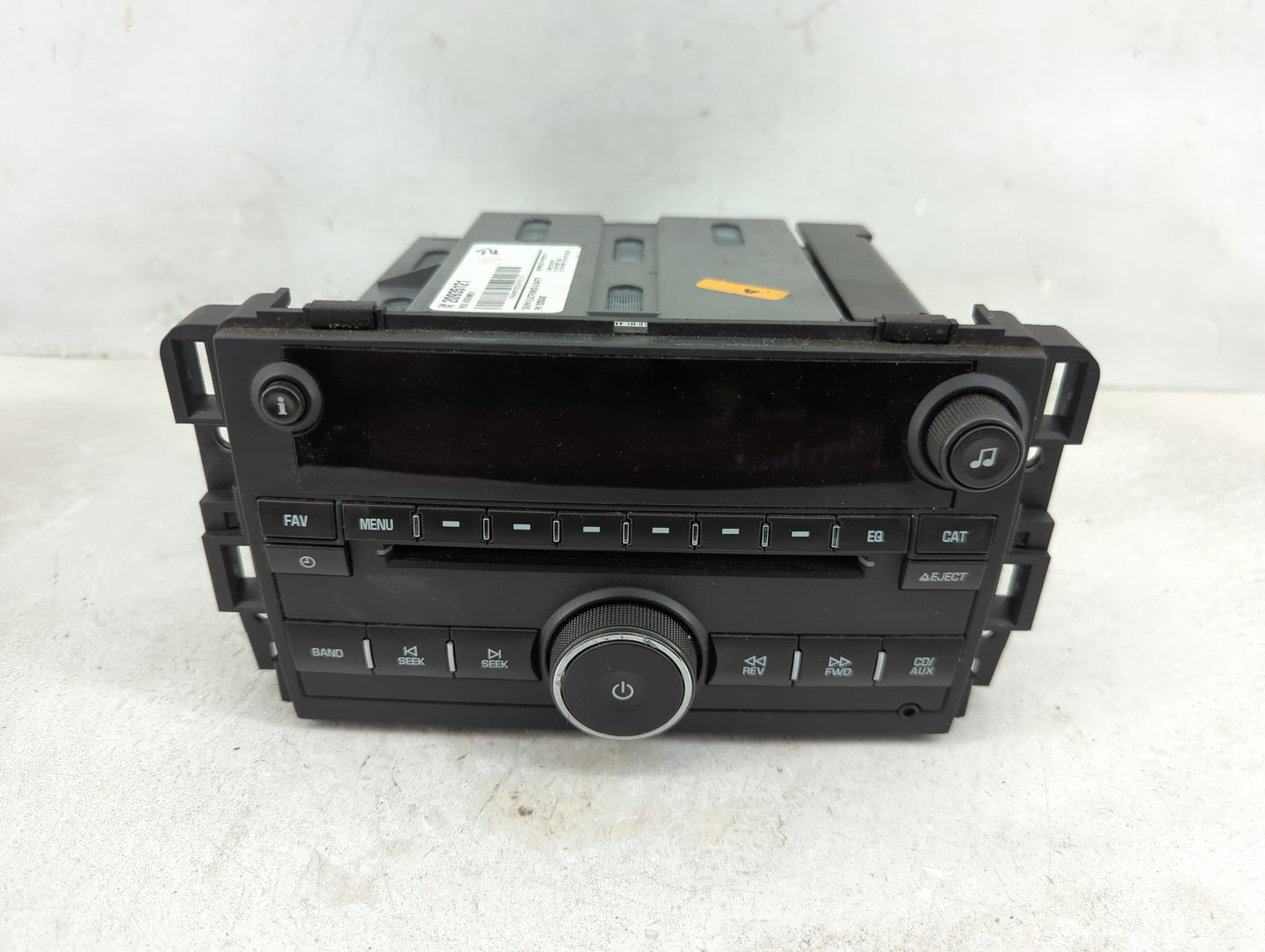 2011-2012 Gmc Acadia Radio AM FM Cd Player Receiver Replacement Fits Fits 2011 2012 OEM Used Auto Parts - Oemusedautoparts1.