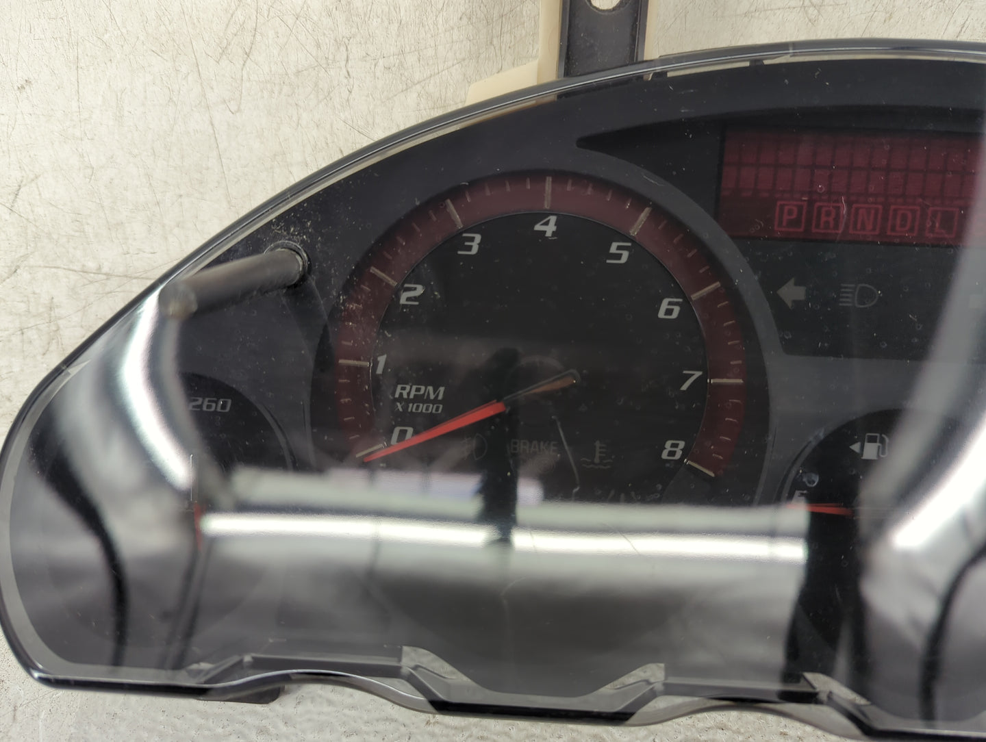 2011-2012 Gmc Acadia Instrument Cluster Speedometer Gauges P/N:13701665 855075 Fits Fits 2011 2012 OEM Used Auto Parts - Oem