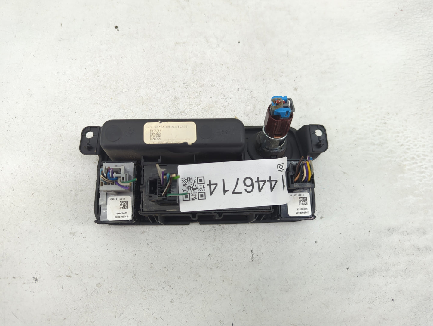 2007-2016 Gmc Acadia Climate Control Module Temperature AC/Heater Replacement P/N:25944078 1007964 Fits OEM Used Auto Parts 