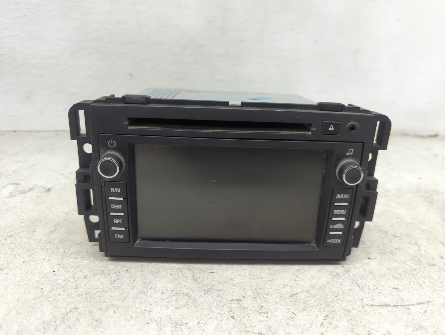 2011-2012 Gmc Acadia Radio AM FM Cd Player Receiver Replacement P/N:22822470 28340304 Fits Fits 2011 2012 OEM Used Auto Part