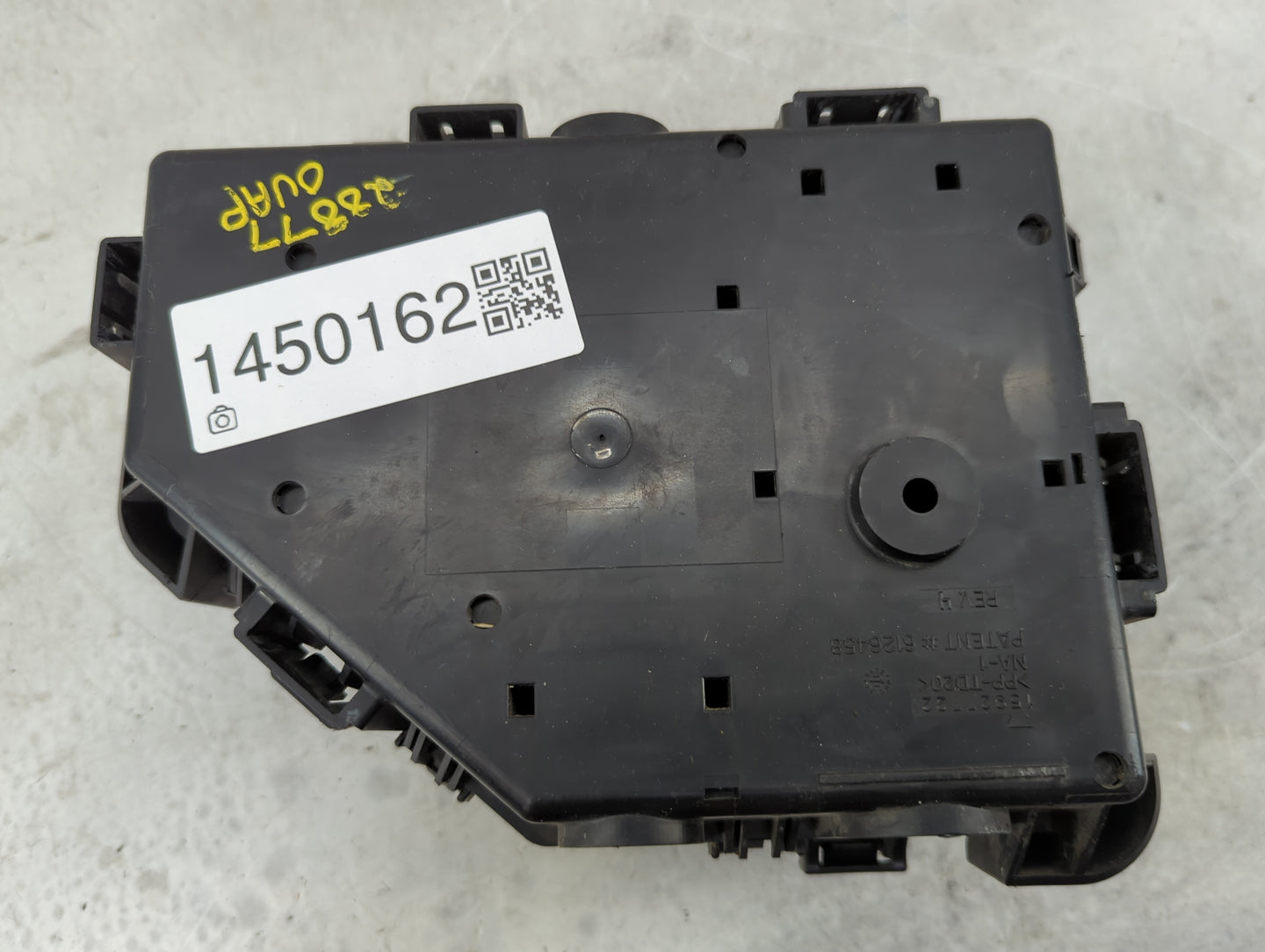 2012 Gmc Acadia Fusebox Fuse Box Panel Relay Module P/N:20972849 Fits OEM Used Auto Parts - Oemusedautoparts1.com