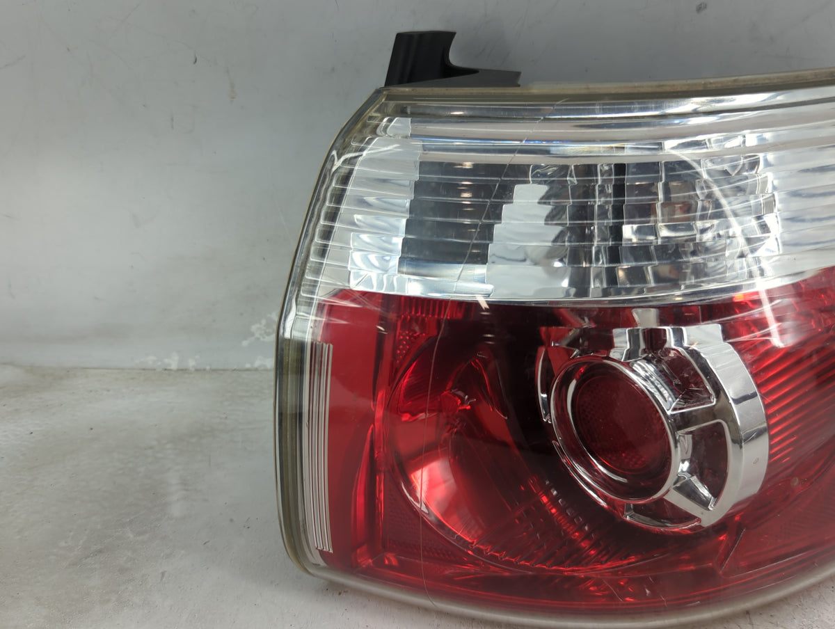 2012 Gmc Acadia Third Brake Light Tail Light Fits OEM Used Auto Parts - Oemusedautoparts1.com