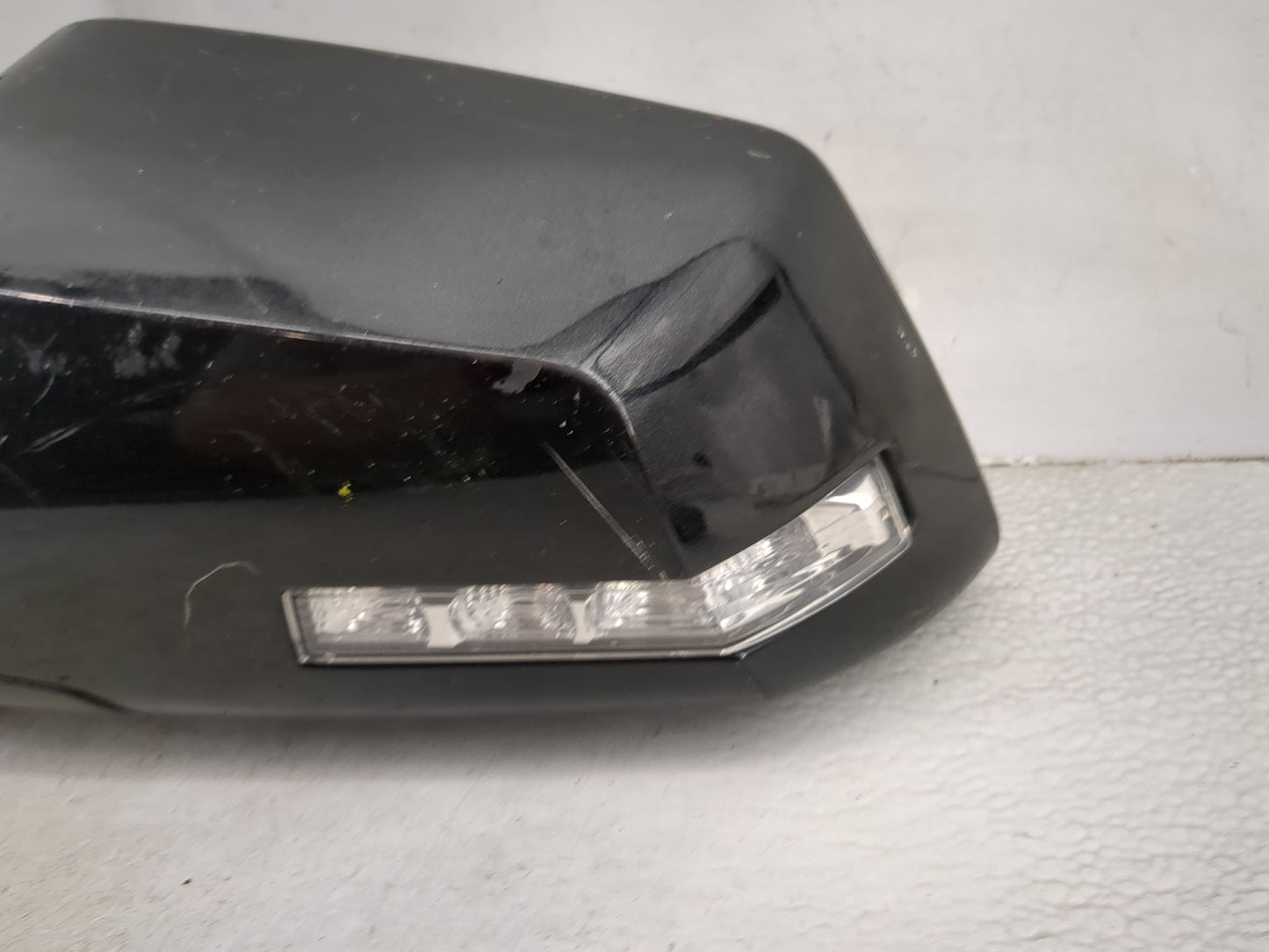 2012 Gmc Acadia Driver Side View Mirror - Left Door Mirror OEM Used - Oemusedautoparts1.com