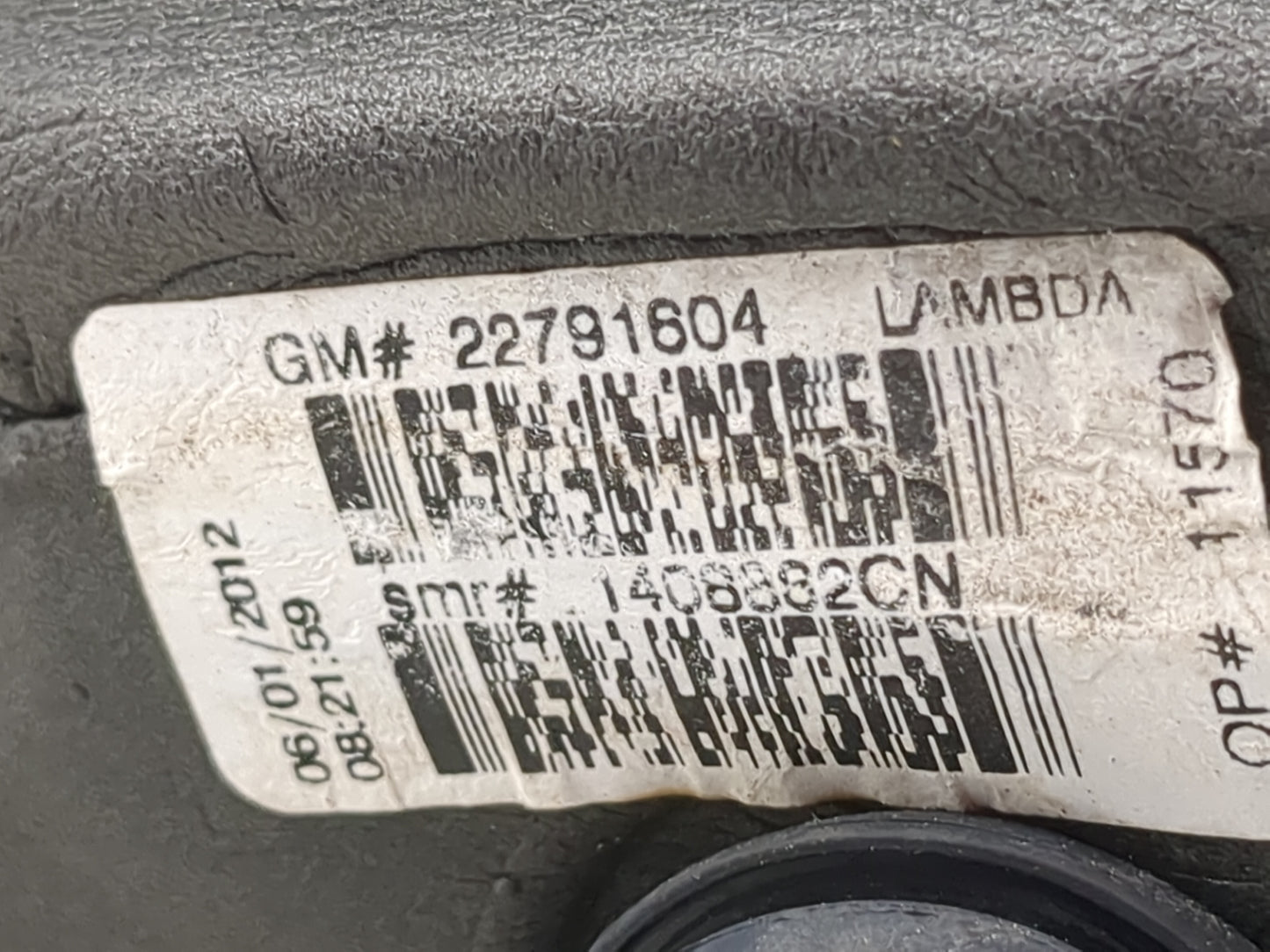 2012 Gmc Acadia Passenger Side View Mirror - Right Door Mirror OEM Used - Oemusedautoparts1.com