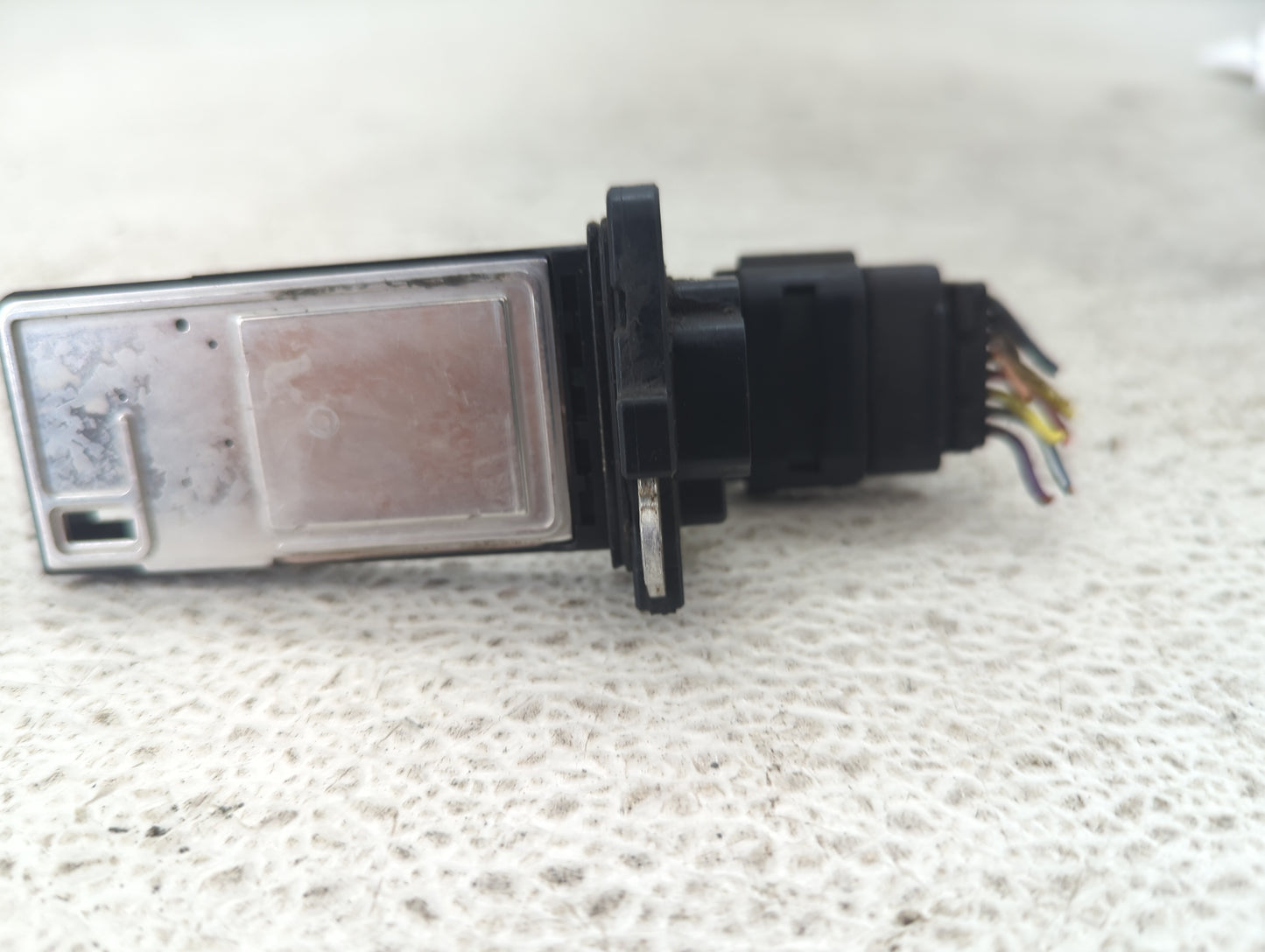 2012-2022 Gmc Acadia Mass Air Flow Meter Maf 1485348 - Oemusedautoparts1.com