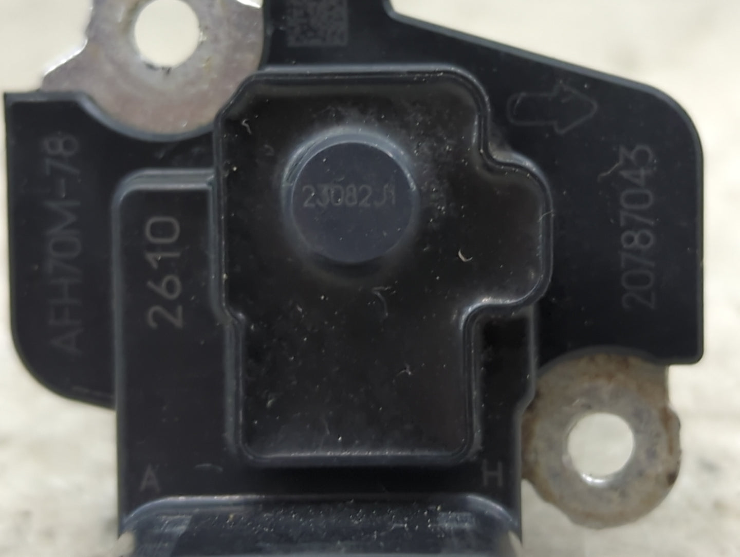 2012-2022 Gmc Acadia Mass Air Flow Meter Maf 1486248 - Oemusedautoparts1.com