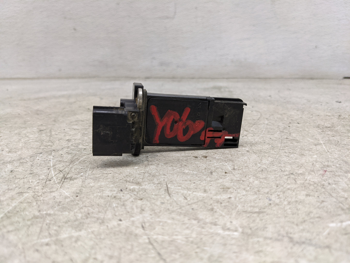2012-2022 Gmc Acadia Mass Air Flow Meter Maf 1489691 - Oemusedautoparts1.com