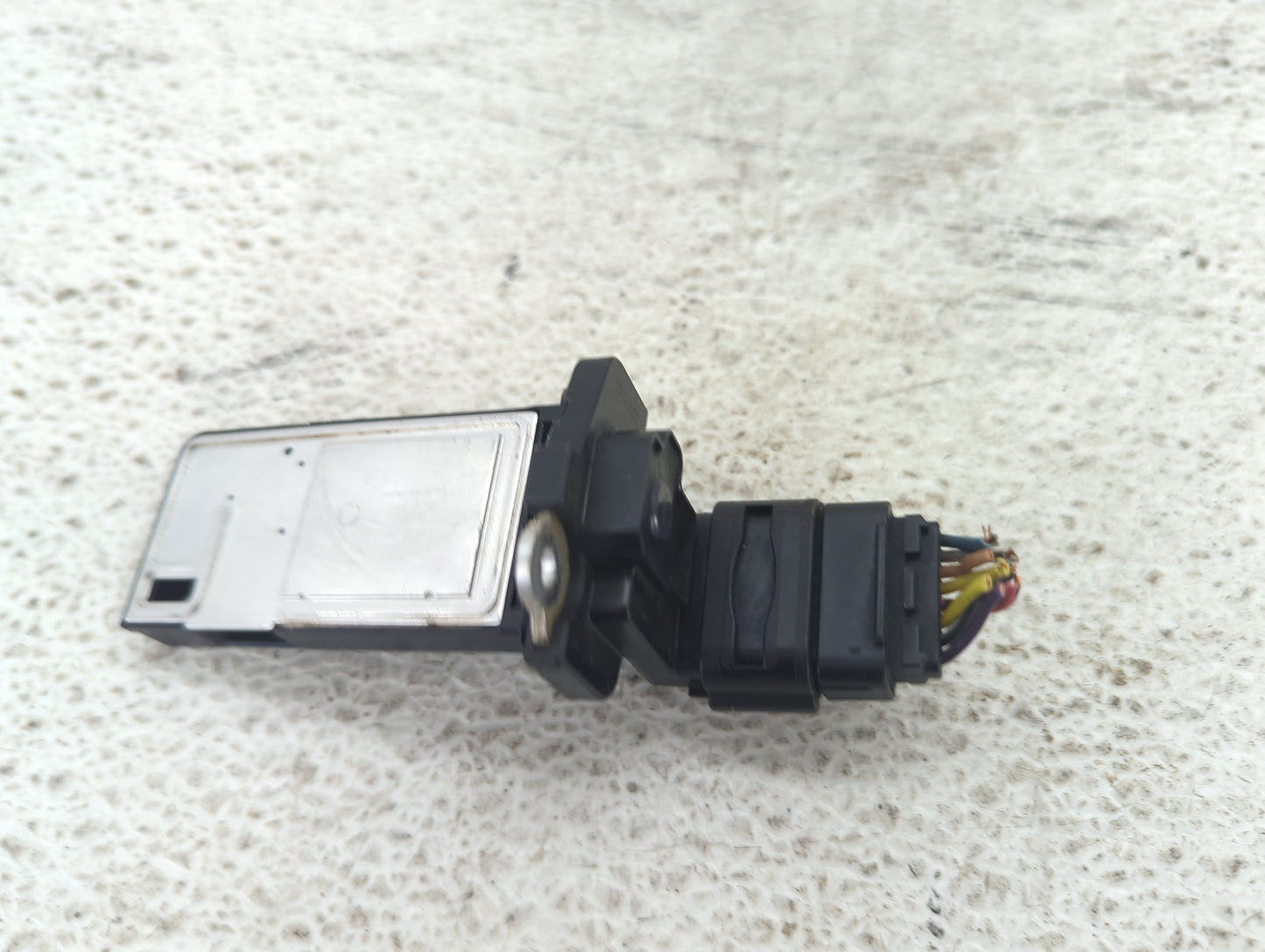 2012-2022 Gmc Acadia Mass Air Flow Meter Maf 1489799 - Oemusedautoparts1.com