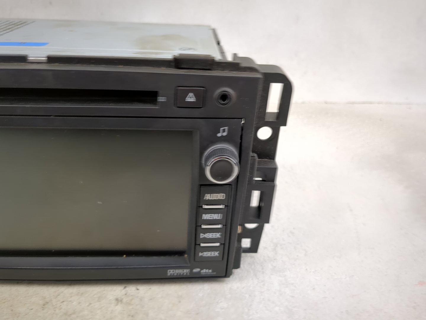 2012 Gmc Acadia Radio AM FM Cd Player Receiver Replacement P/N:22822469 28317226 Fits OEM Used Auto Parts - Oemusedautoparts
