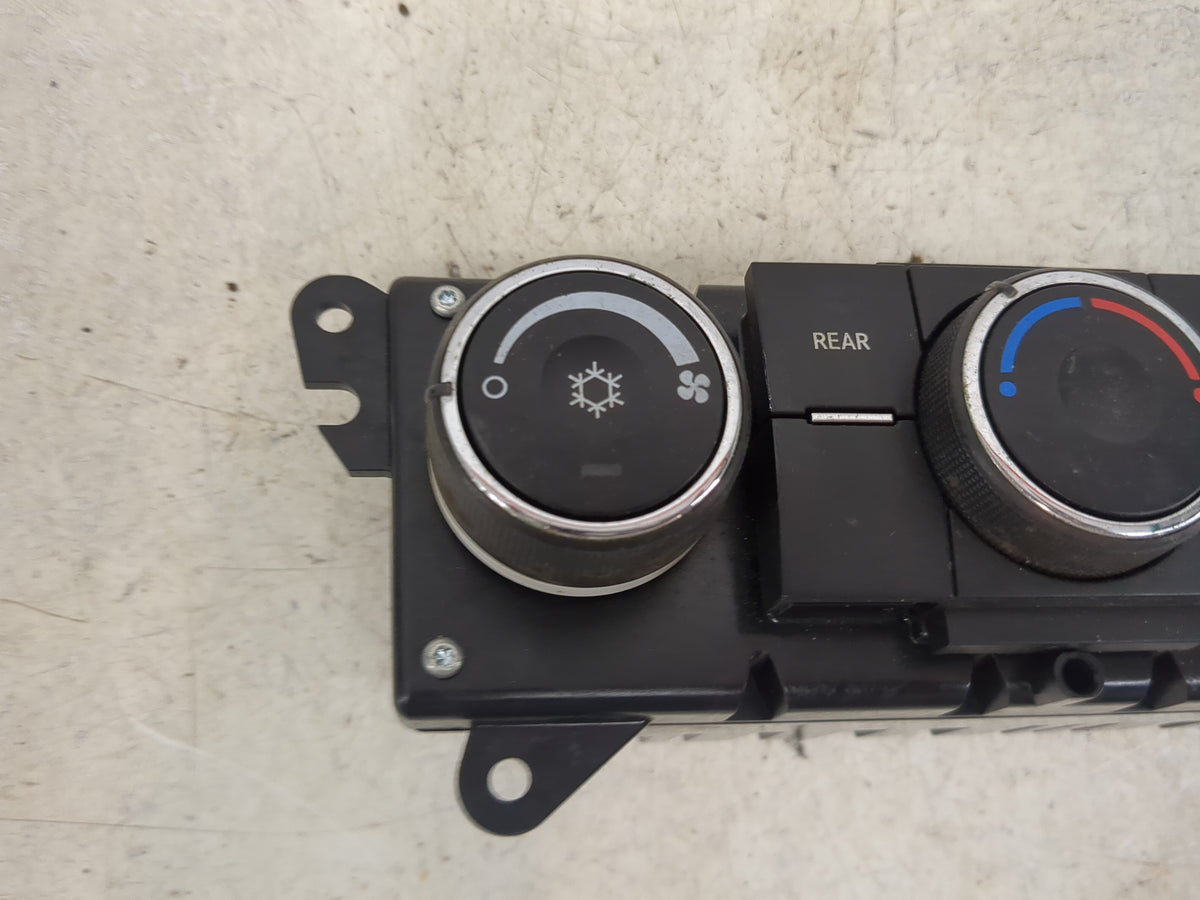 2007-2012 Gmc Acadia Climate Control Module Temperature AC/Heater Replacement P/N:20917131 Fits Fits 2007 2008 2009 2010 201