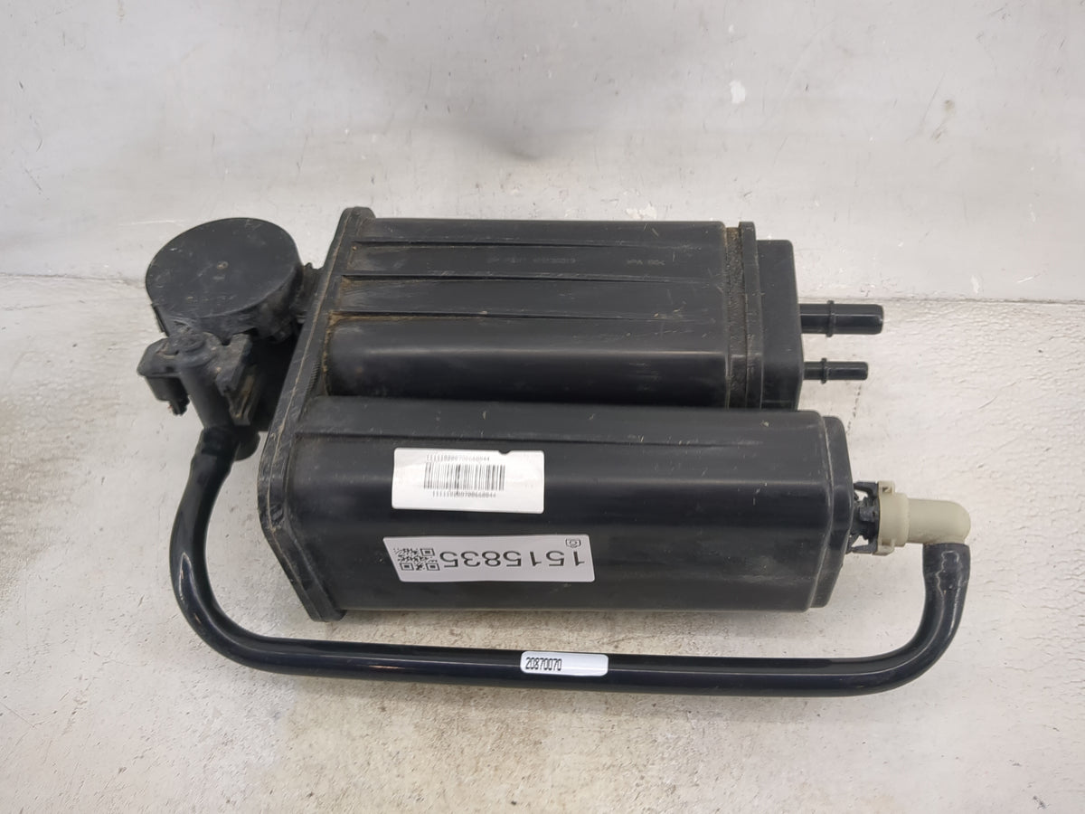 2012 Gmc Acadia Fuel Vapor Charcoal Canister 1515835 - Oemusedautoparts1.com
