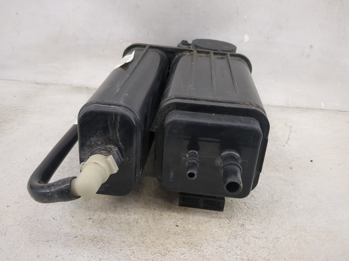 2012 Gmc Acadia Fuel Vapor Charcoal Canister 1515835 - Oemusedautoparts1.com