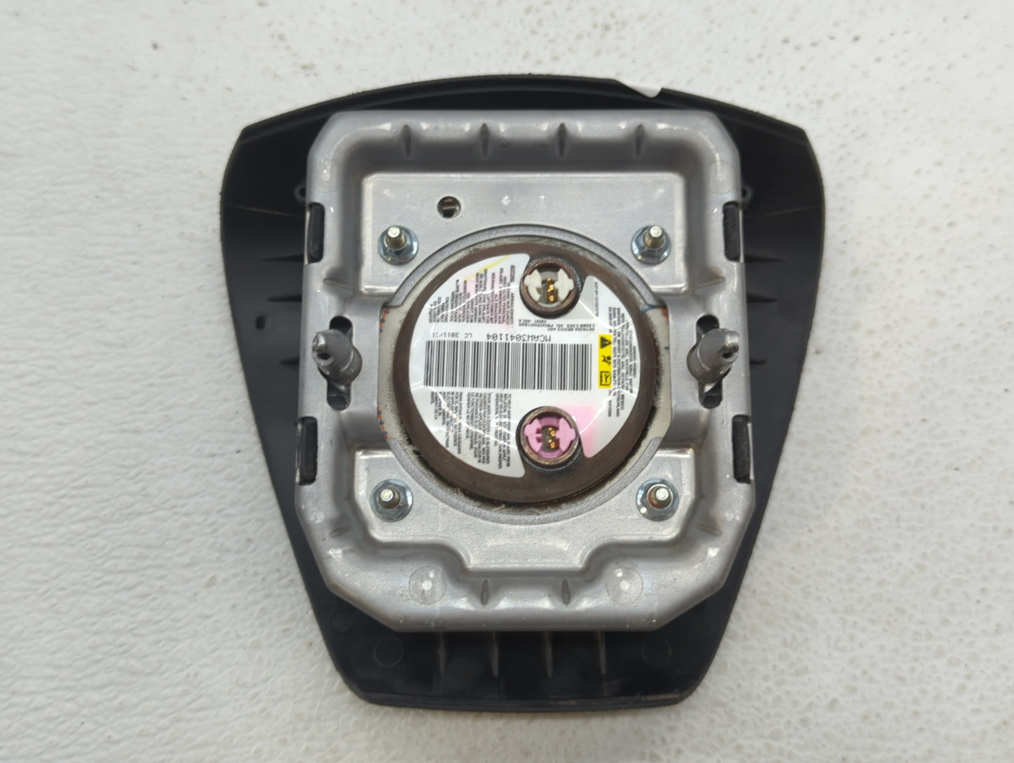 2011-2012 Gmc Acadia Air Bag Driver Left Steering Wheel Mounted Fits Fits 2011 2012 OEM Used Auto Parts - Oemusedautoparts1.