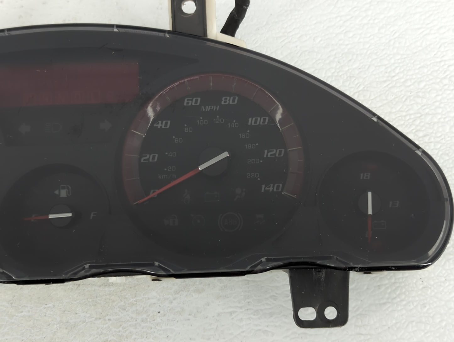 2011-2012 Gmc Acadia Instrument Cluster Speedometer Gauges P/N:22763016 Fits Fits 2011 2012 OEM Used Auto Parts - Oemusedaut
