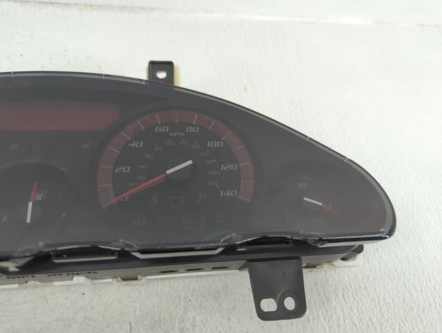 2011-2012 Gmc Acadia Instrument Cluster Speedometer Gauges P/N:H12437154 22763016, 2218043 Fits Fits 2011 2012 OEM Used Auto