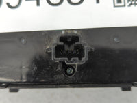 2012 Gmc Acadia Radio AM FM Cd Player Receiver Replacement P/N:15891370 Fits OEM Used Auto Parts - Oemusedautoparts1.com