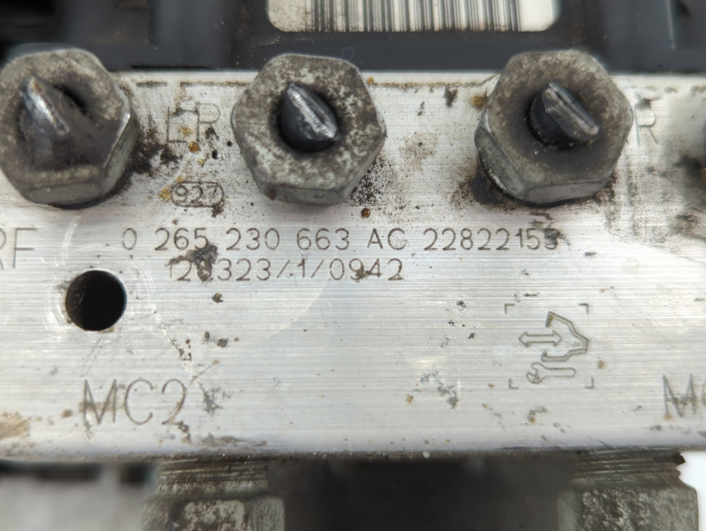 2012-2017 Gmc Acadia ABS Pump Control Module Replacement P/N:22822155 0 265 230 63 AC Fits Fits 2012 2013 2014 2015 2016 201