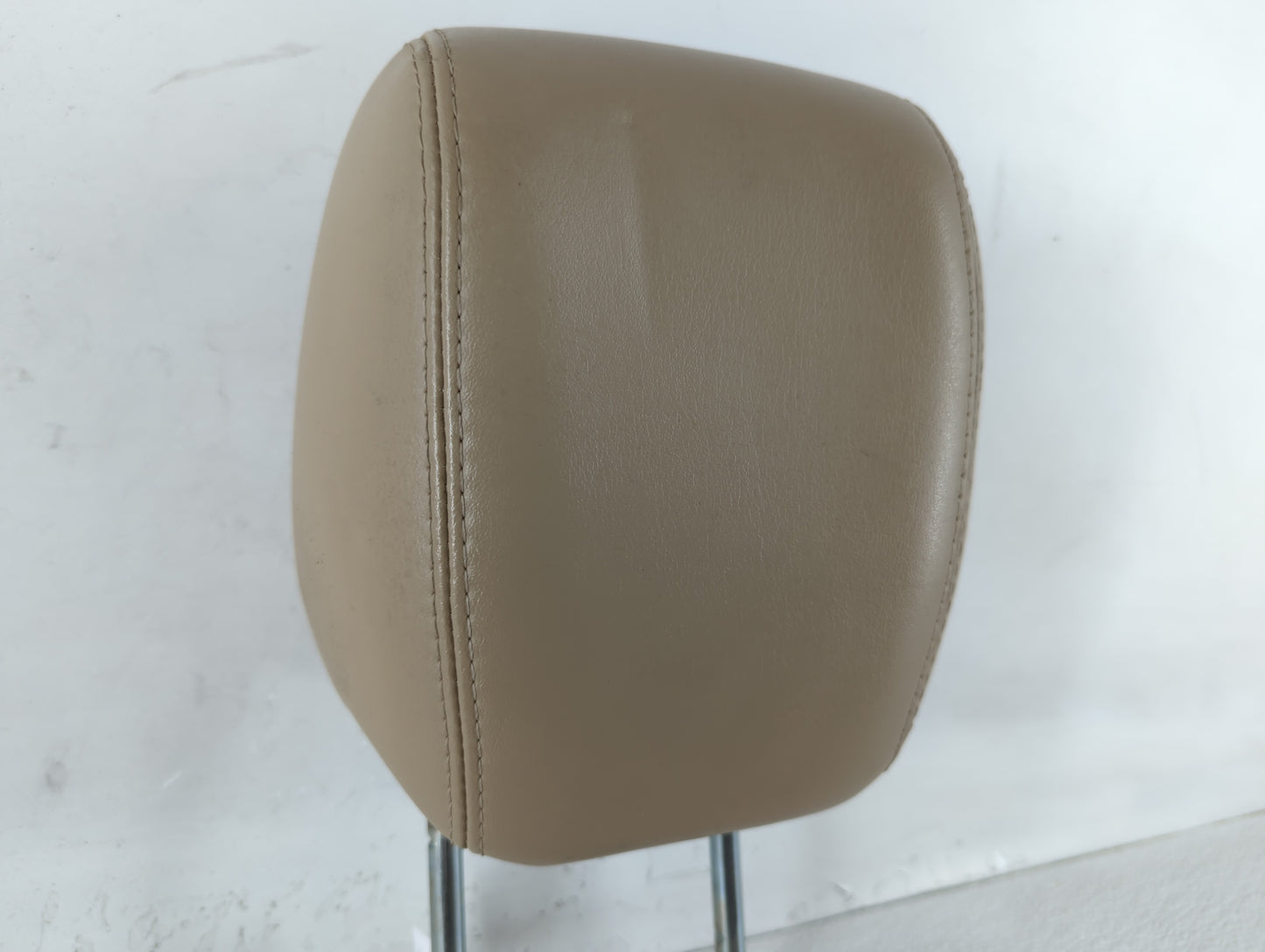 Gmc Acadia Headrest Head Rest Front Driver Passenger Seat Beige - Oemusedautoparts1.com
