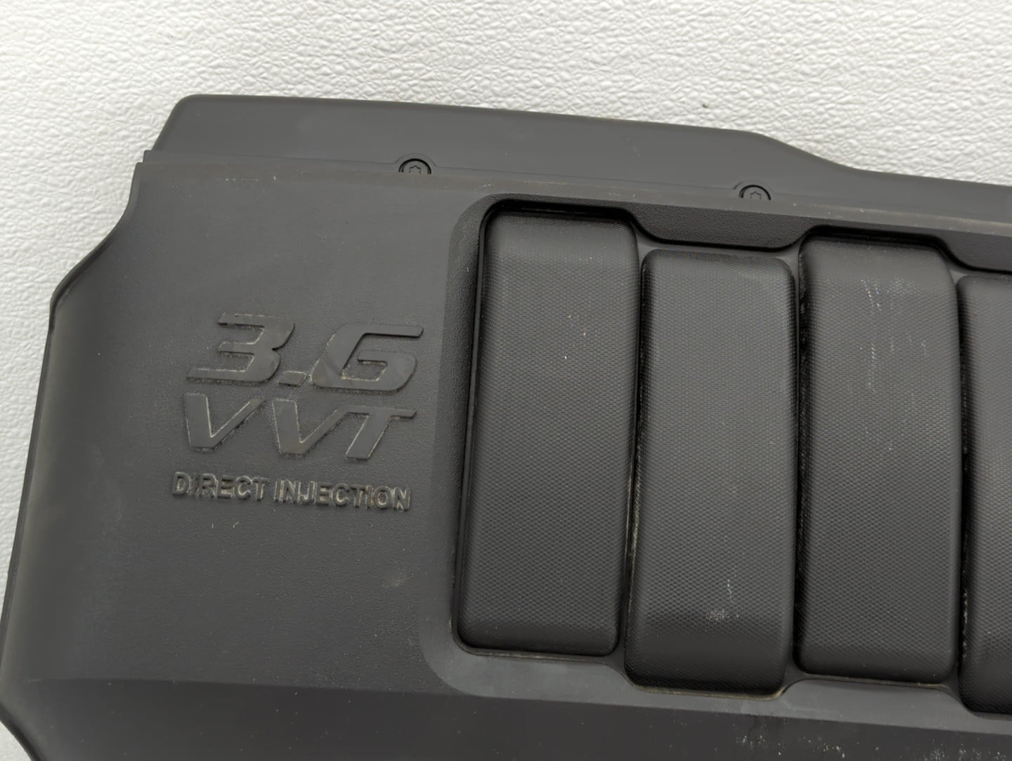 2012 Gmc Acadia Engine Cover - Oemusedautoparts1.com