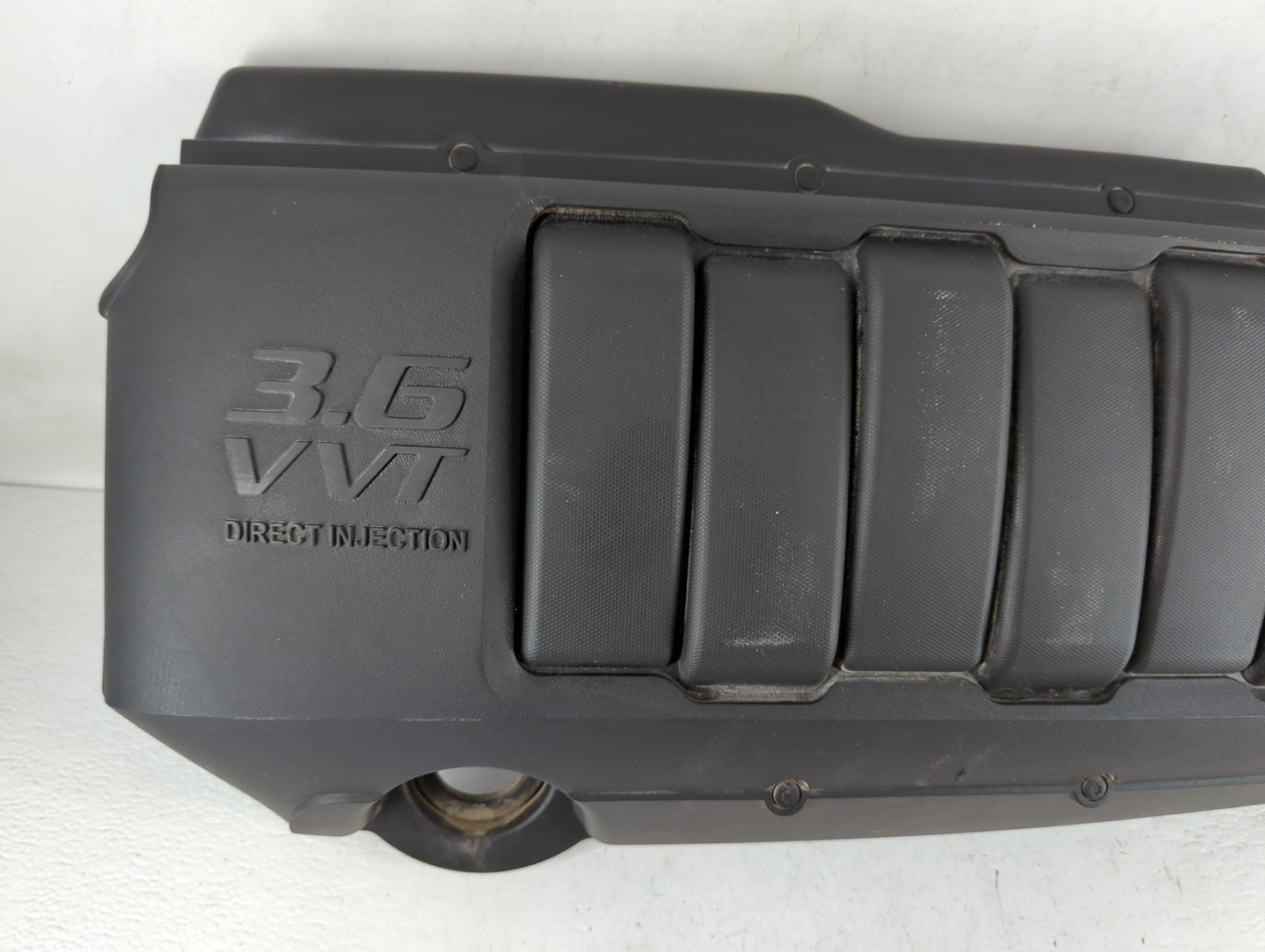 2012 Gmc Acadia Engine Cover - Oemusedautoparts1.com