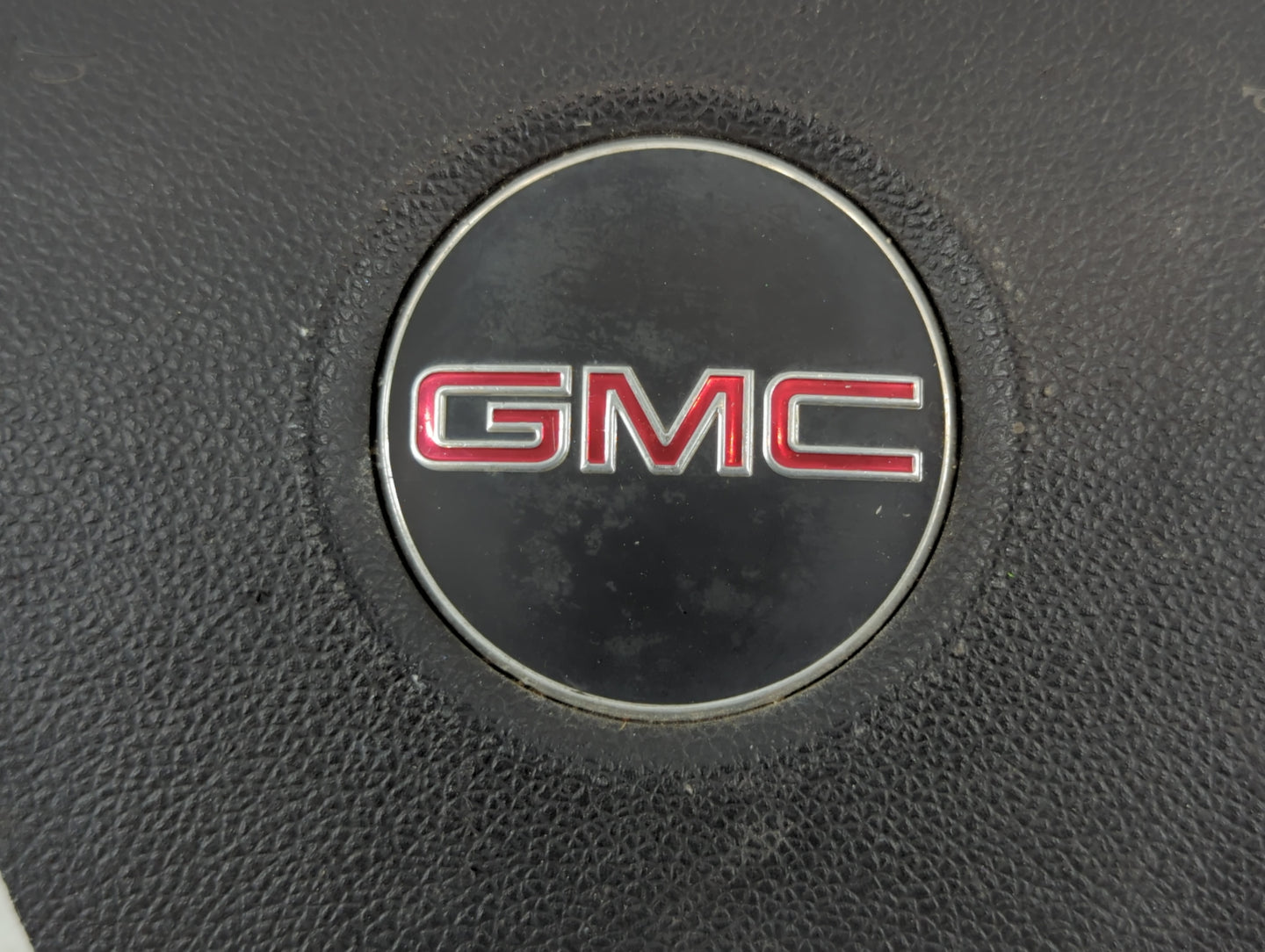 2012 Gmc Acadia Air Bag Driver Left Steering Wheel Mounted P/N:AB2569Z027210163 Fits OEM Used Auto Parts - Oemusedautoparts1
