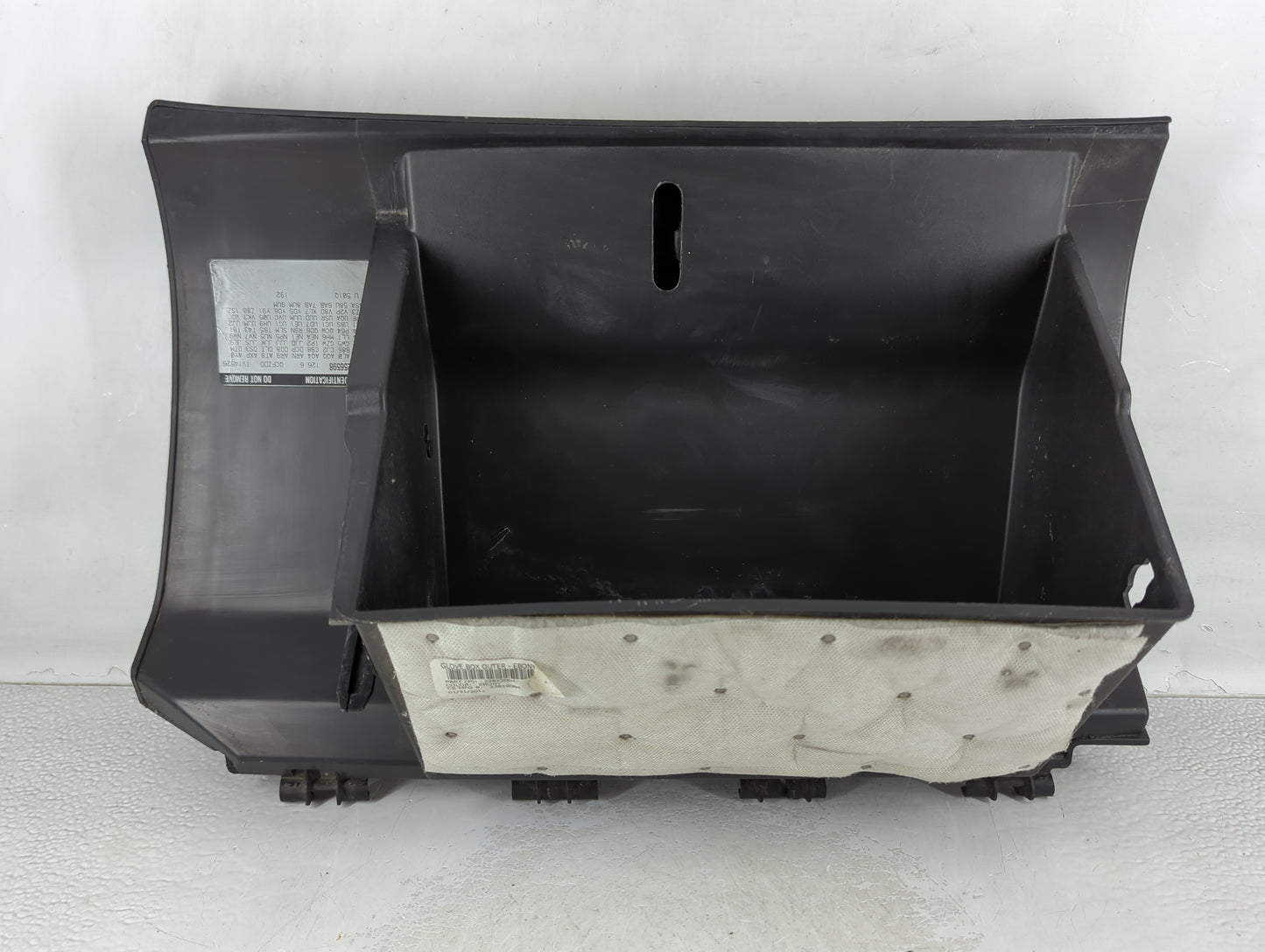2012 Gmc Acadia Passenger Glove Box Door Storage Compartment - Oemusedautoparts1.com