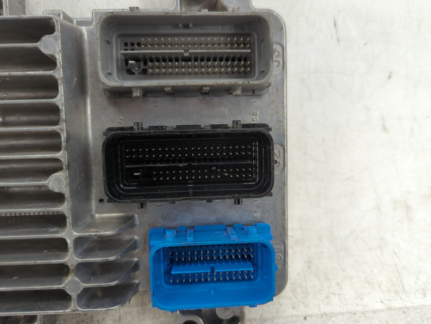 2009-2012 Gmc Canyon PCM Engine Control Computer ECU ECM PCU OEM P/N:12639300, 12636659 Fits Fits 2009 2010 2011 2012 OEM Us