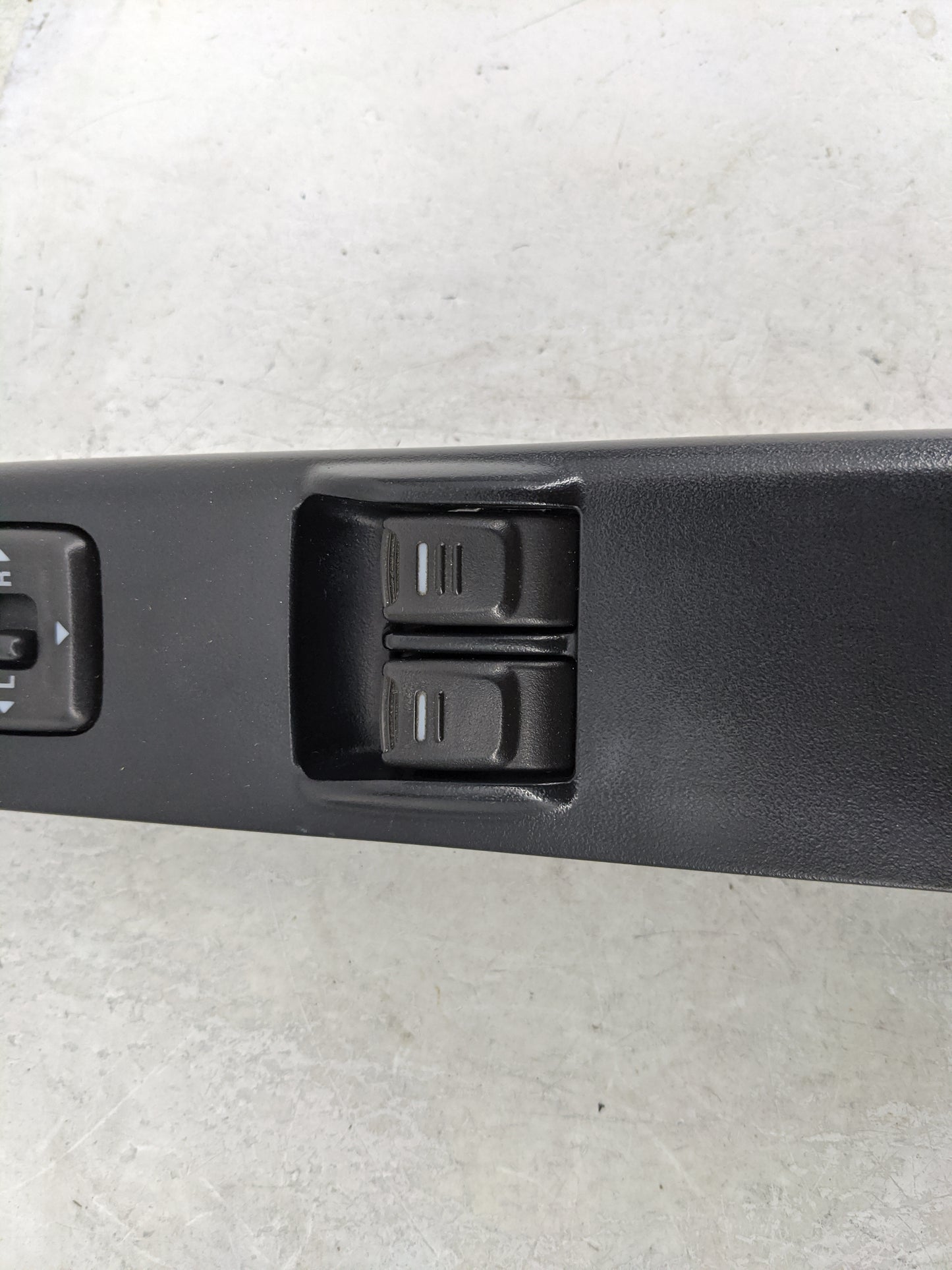 2004-2012 Gmc Canyon Master Power Window Switch Replacement Driver Side Left Fits OEM Used Auto Parts - Oemusedautoparts1.co