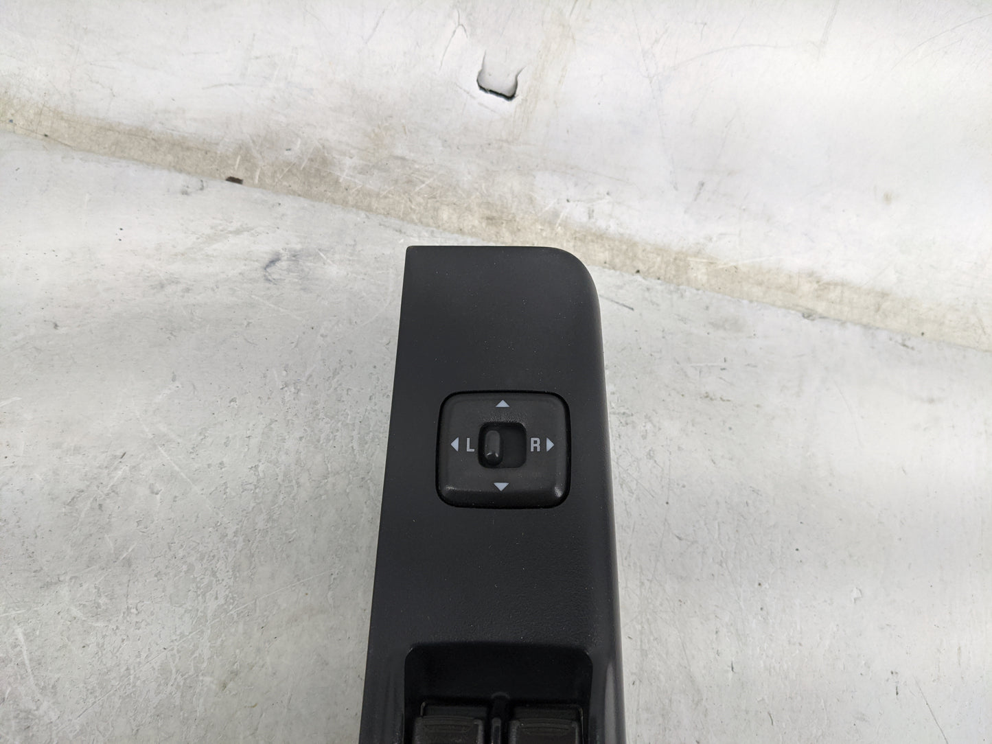 2004-2012 Gmc Canyon Master Power Window Switch Replacement Driver Side Left Fits OEM Used Auto Parts - Oemusedautoparts1.co