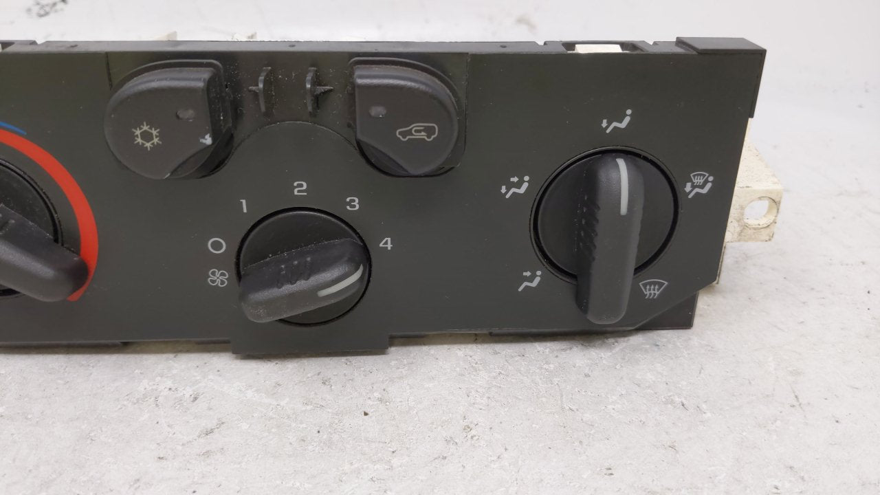 2004-2012 Gmc Canyon Climate Control Module Temperature AC/Heater Replacement P/N:15132087 15221922 15238515 25841856 Fits O