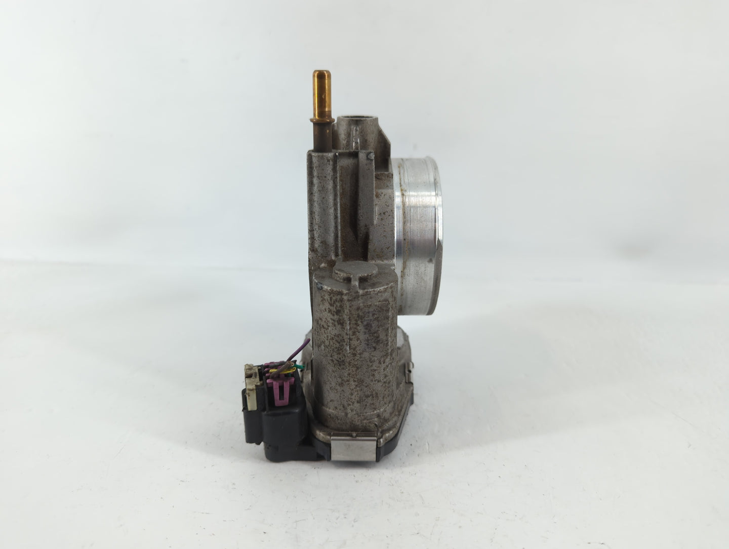 2008-2012 Gmc Canyon Throttle Body P/N:CGH-BB-B3-022R0 Fits Fits 2008 2009 2010 2011 2012 OEM Used Auto Parts - Oemusedautop