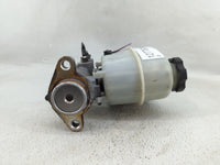 2012 Gmc Savana 2500 Brake Master Cylinder - Oemusedautoparts1.com