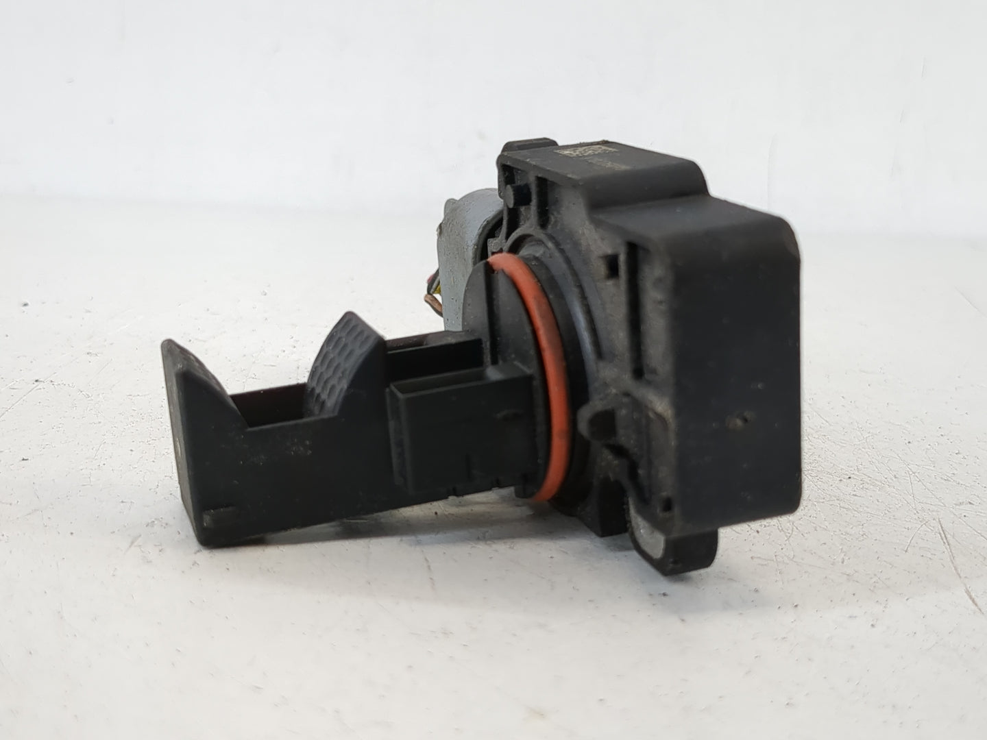 2009-2013 Gmc Sierra 1500 Mass Air Flow Meter Maf - Oemusedautoparts1.com