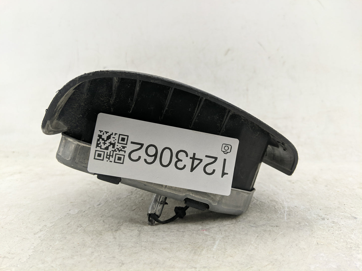 2011-2012 Gmc Sierra 1500 Passenger Curtain Air Bag Oem - Oemusedautoparts1.com