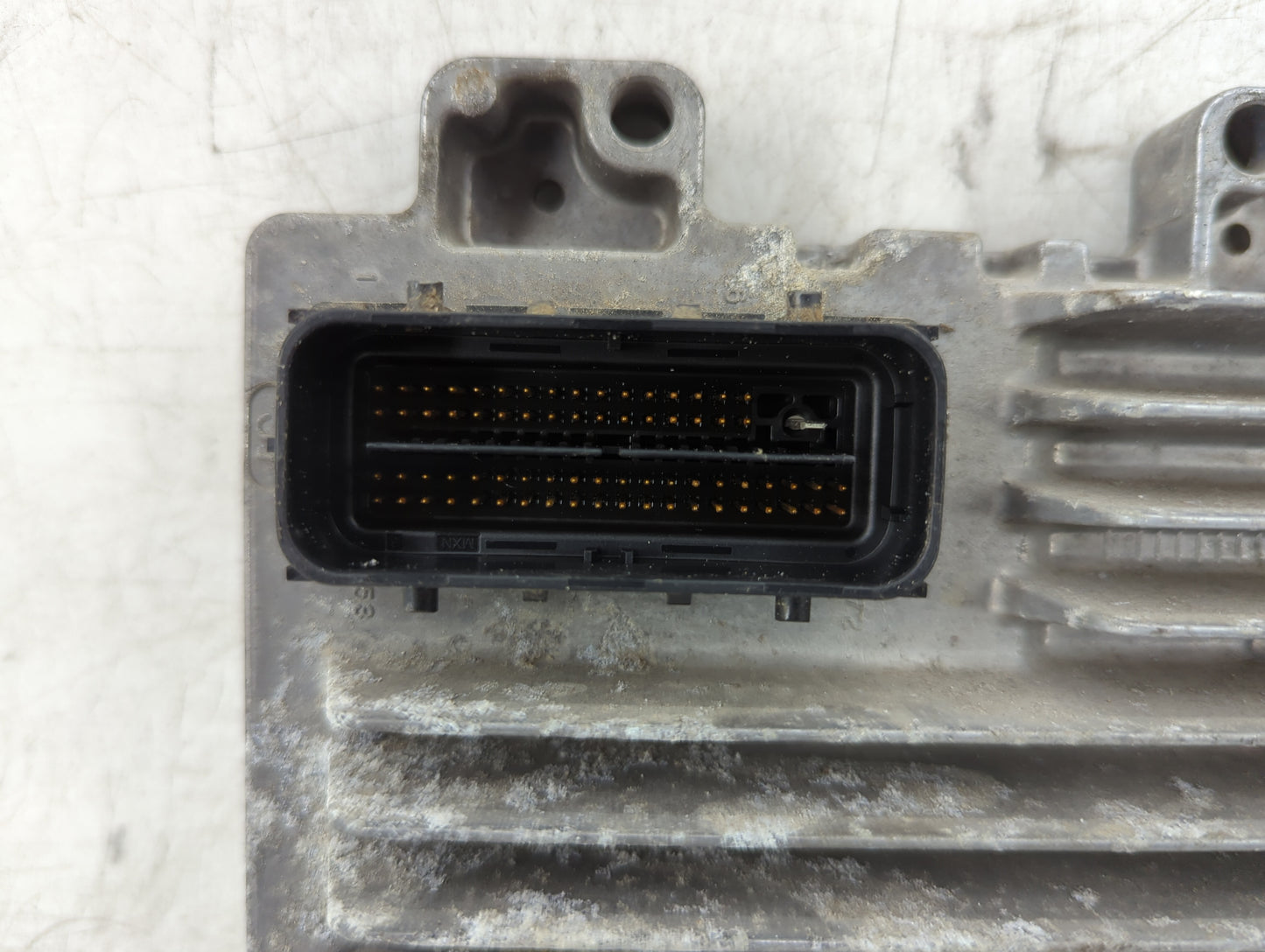 2010-2013 Gmc Sierra 1500 PCM Engine Control Computer ECU ECM PCU OEM P/N:12647990 Fits OEM Used Auto Parts - Oemusedautopar