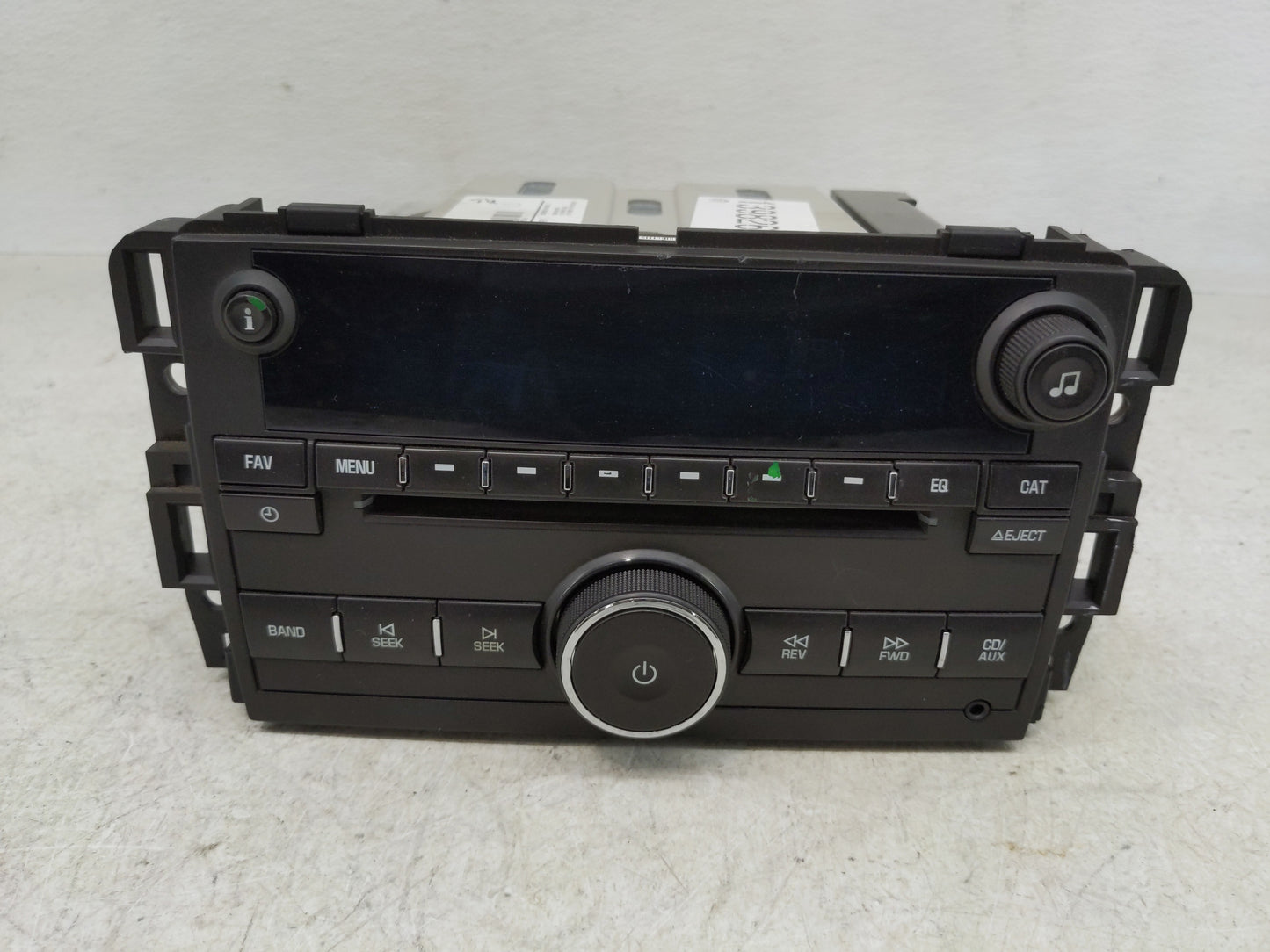 2010-2013 Gmc Sierra 1500 Radio AM FM Cd Player Receiver Replacement P/N:20934593 Fits OEM Used Auto Parts - Oemusedautopart