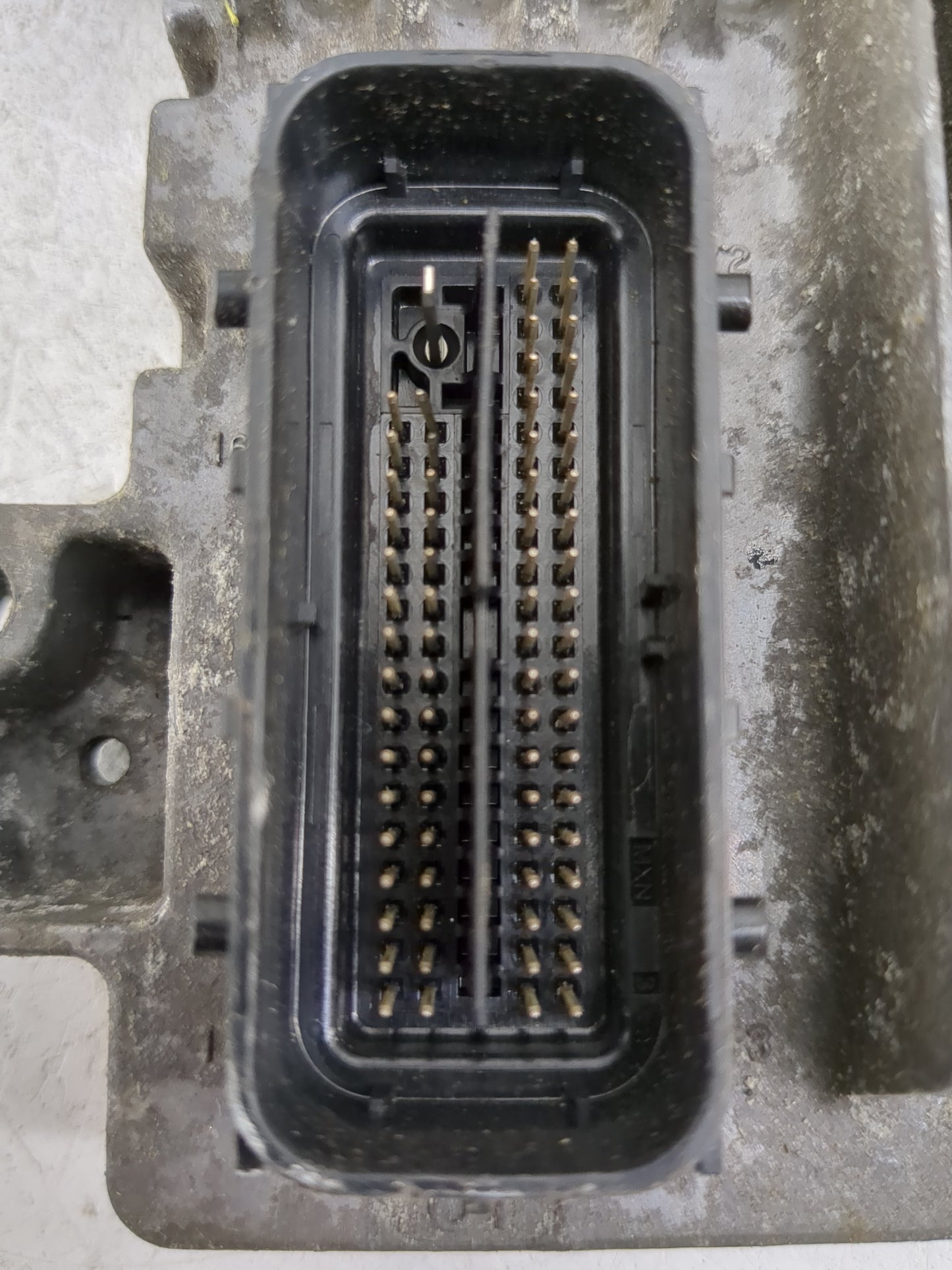 2010-2013 Gmc Sierra 1500 PCM Engine Control Computer ECU ECM PCU OEM P/N:12653852 12633238 Fits OEM Used Auto Parts - Oemus