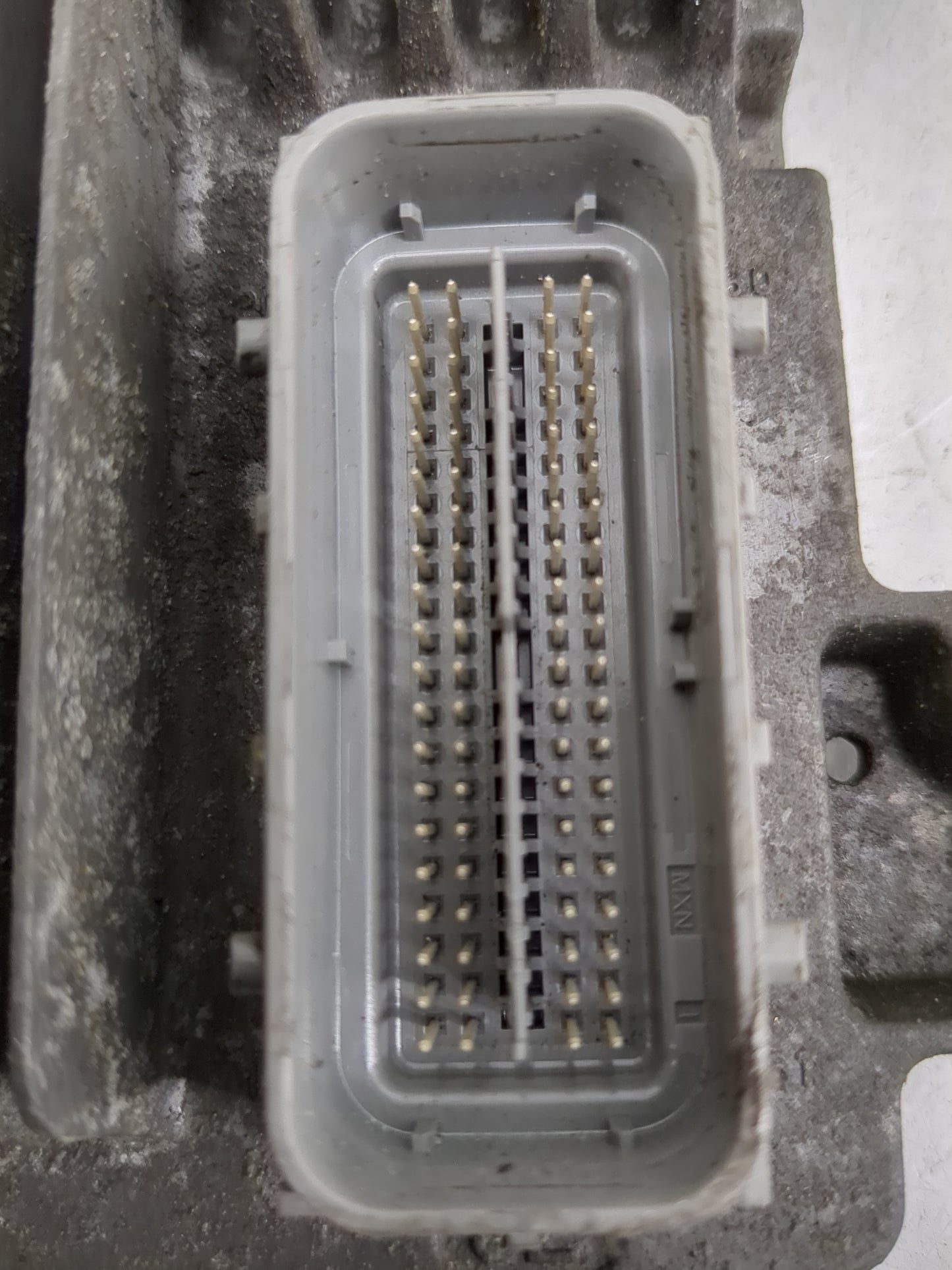 2010-2013 Gmc Sierra 1500 PCM Engine Control Computer ECU ECM PCU OEM P/N:12653852 12633238 Fits OEM Used Auto Parts - Oemus