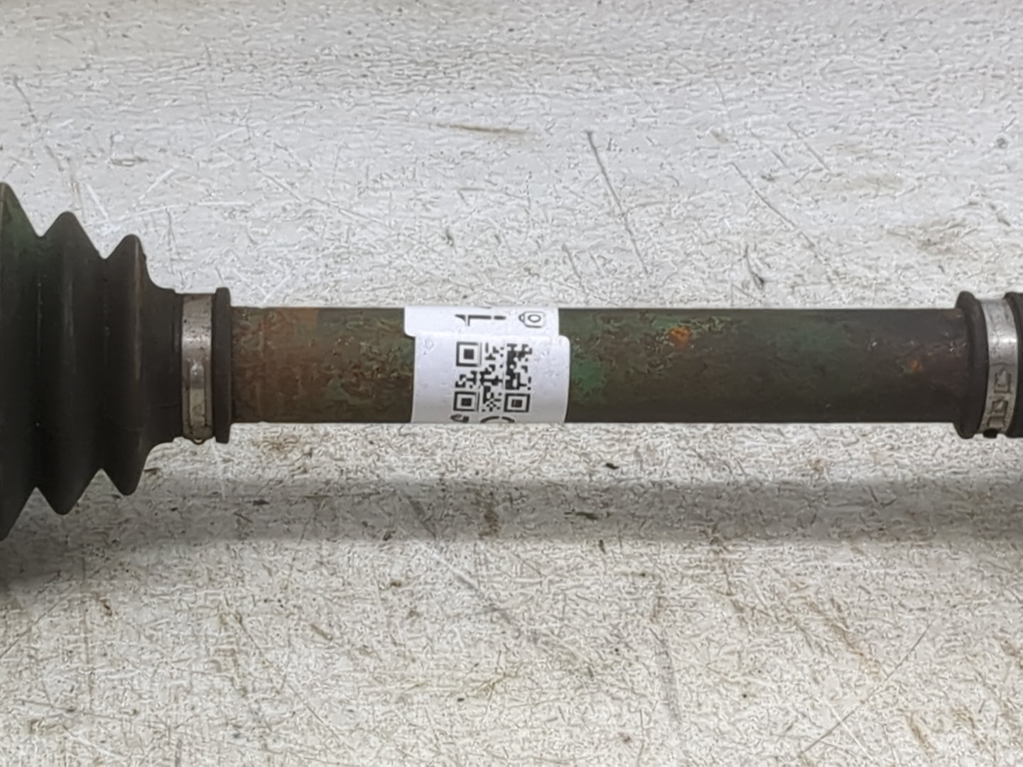 2007-2013 Gmc Sierra 1500 Axle Shaft Front Driver Cv C/v 1428585 - Oemusedautoparts1.com