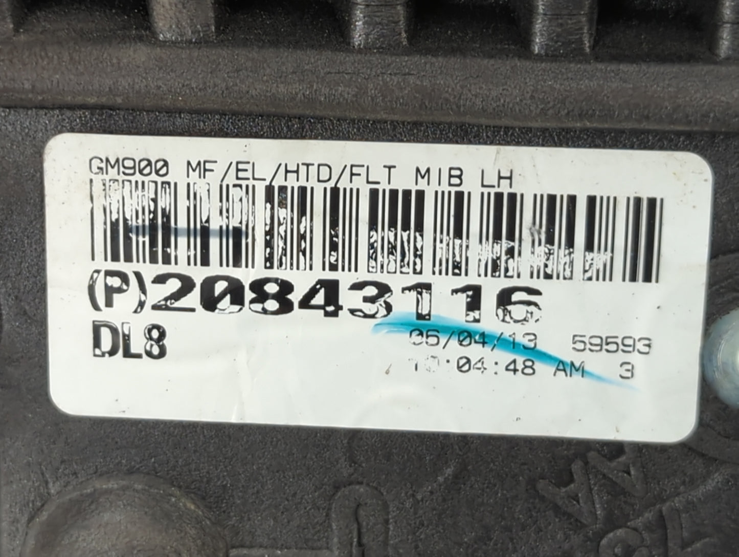 2009-2013 Gmc Sierra 1500 Driver Side View Mirror - Left Door Mirror OEM Used - Oemusedautoparts1.com