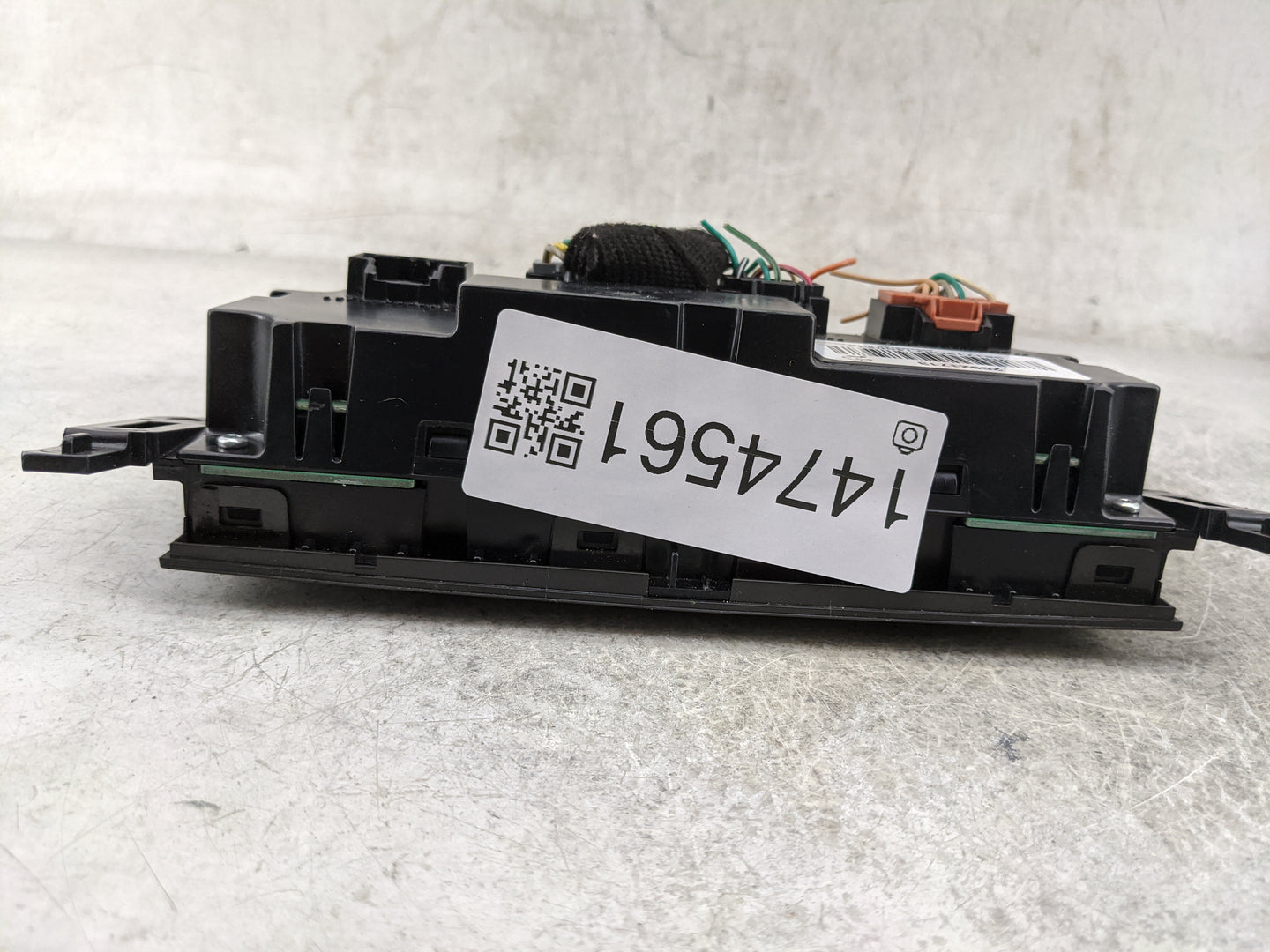 2012-2013 Gmc Sierra 1500 Climate Control Module Temperature AC/Heater Replacement P/N:20921713 381713R021450277 Fits OEM Us