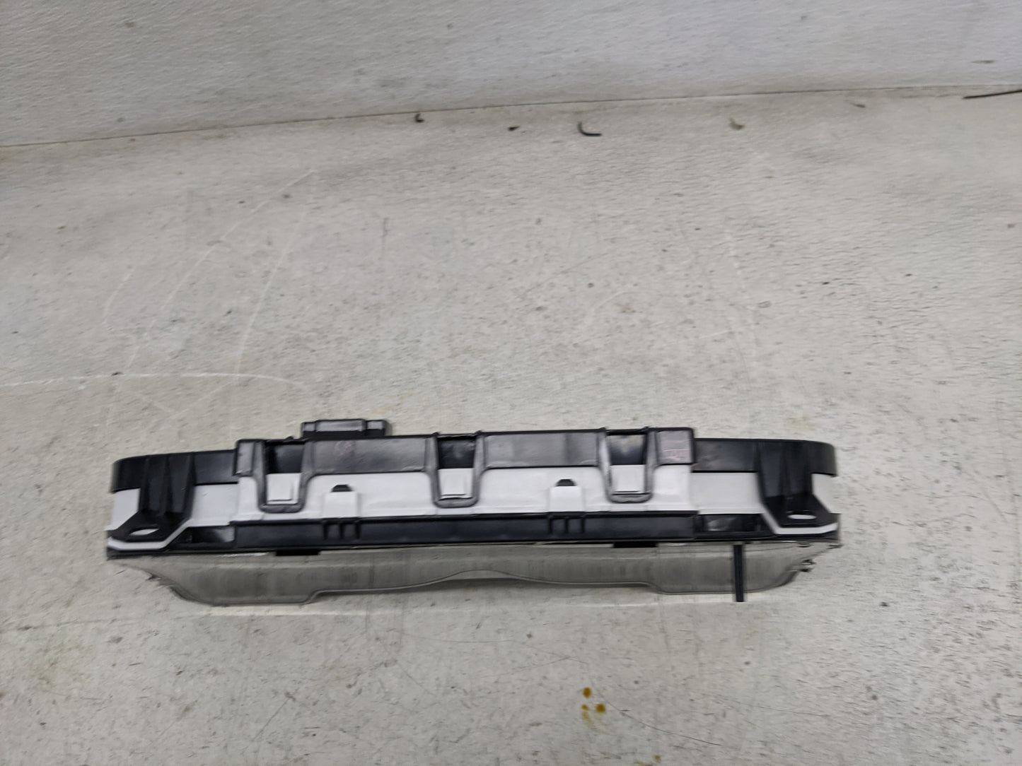 2009-2013 Gmc Sierra 1500 Instrument Cluster Speedometer Gauges Miles: Fits Fits 2007 2008 2009 2010 2011 2012 2013 OEM Used