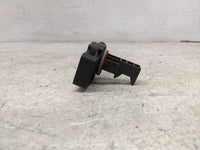 2009-2013 Gmc Sierra 1500 Mass Air Flow Meter Maf 1485909 - Oemusedautoparts1.com